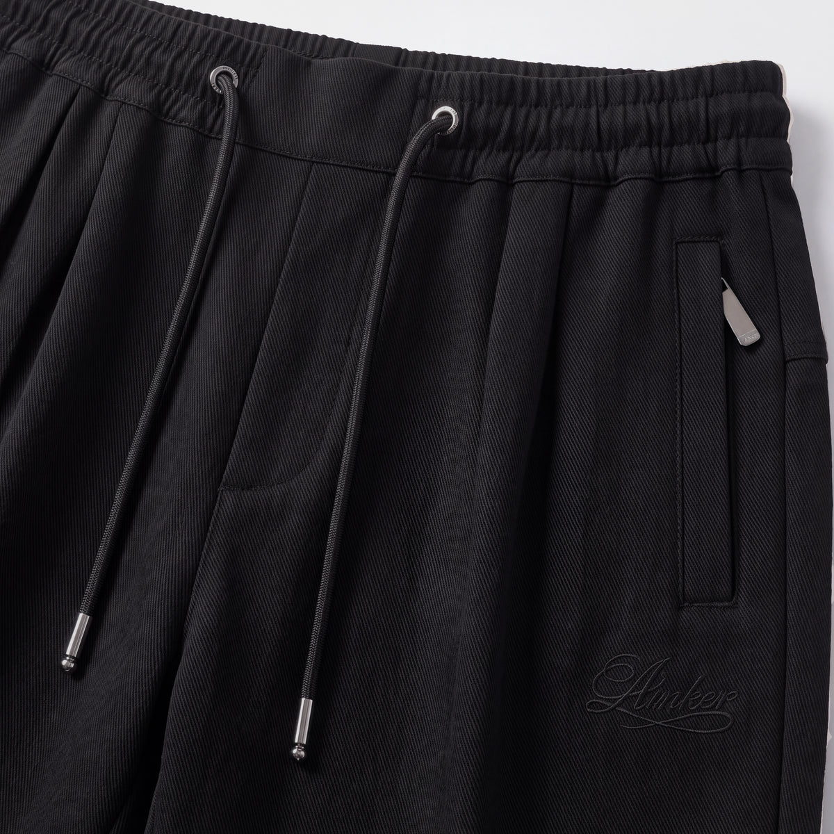 Black 1070 Pant