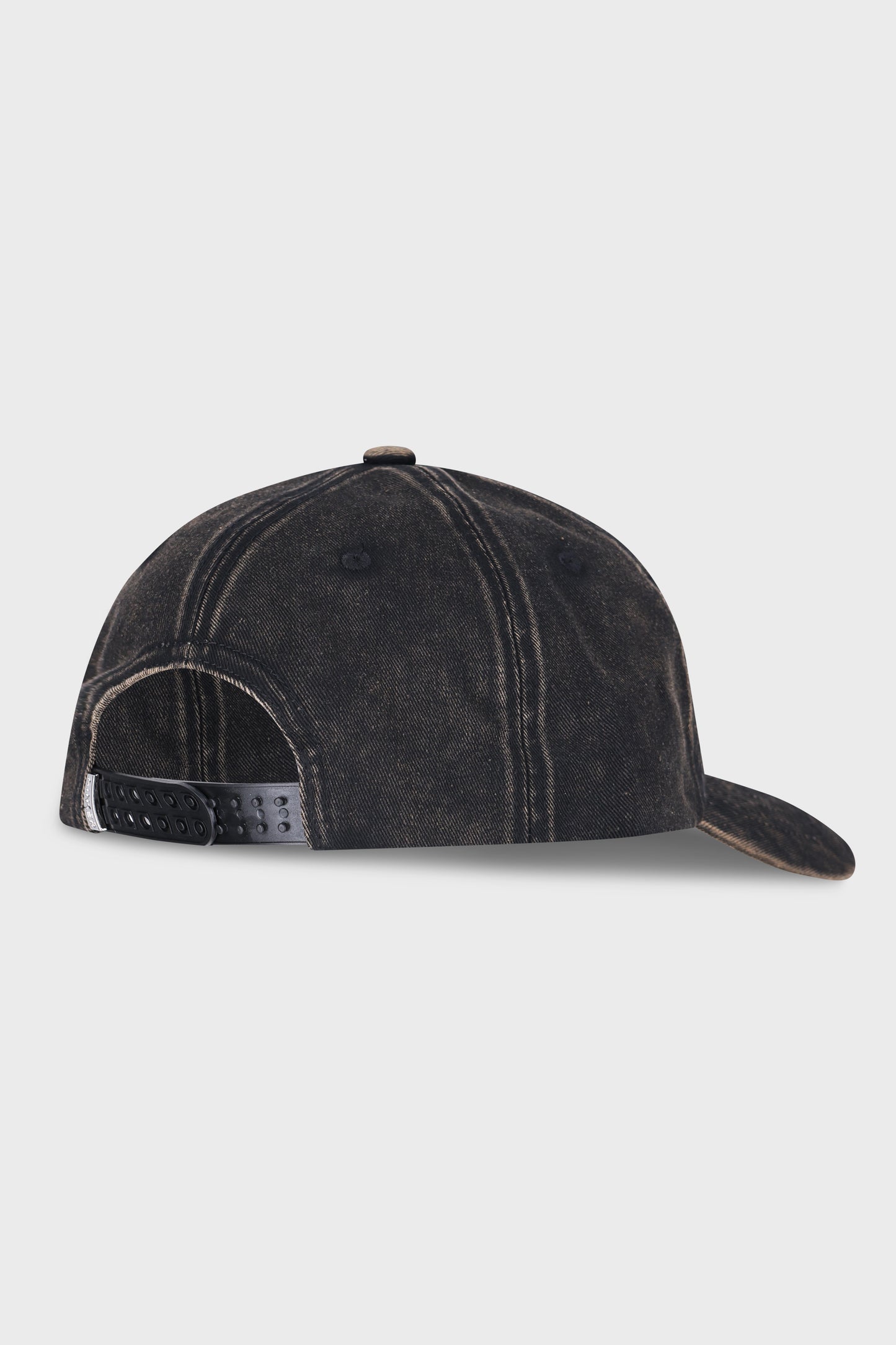843 Black Wash Hat
