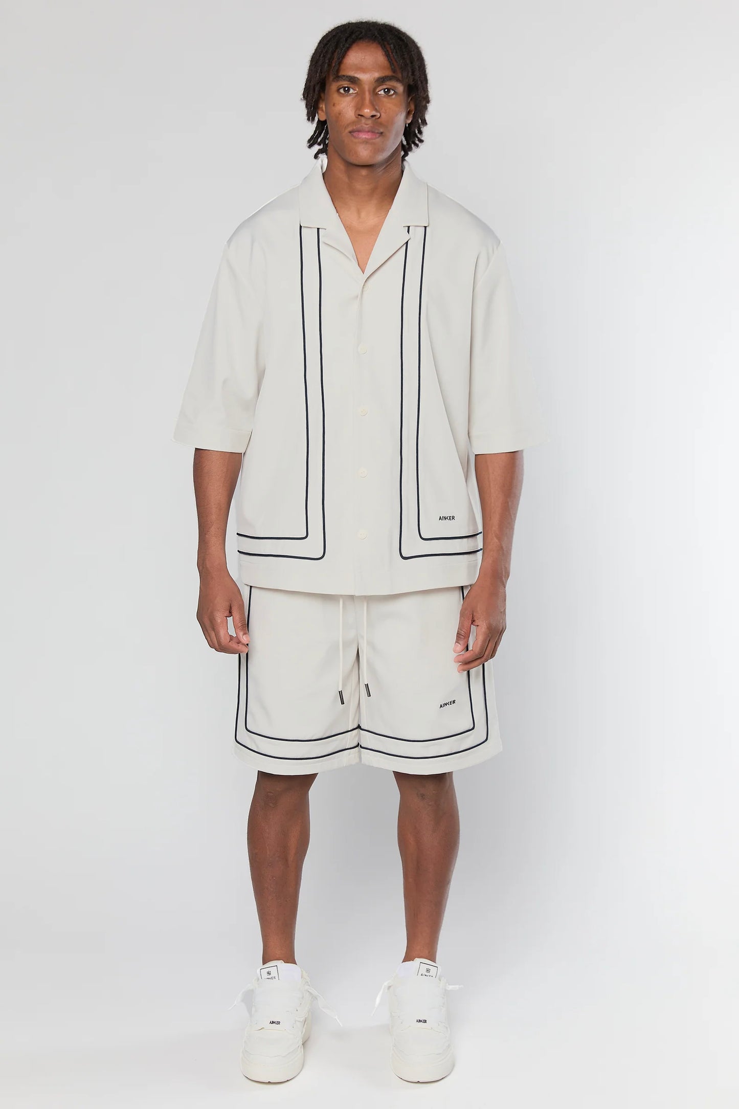 Tech 801 Off-White Short