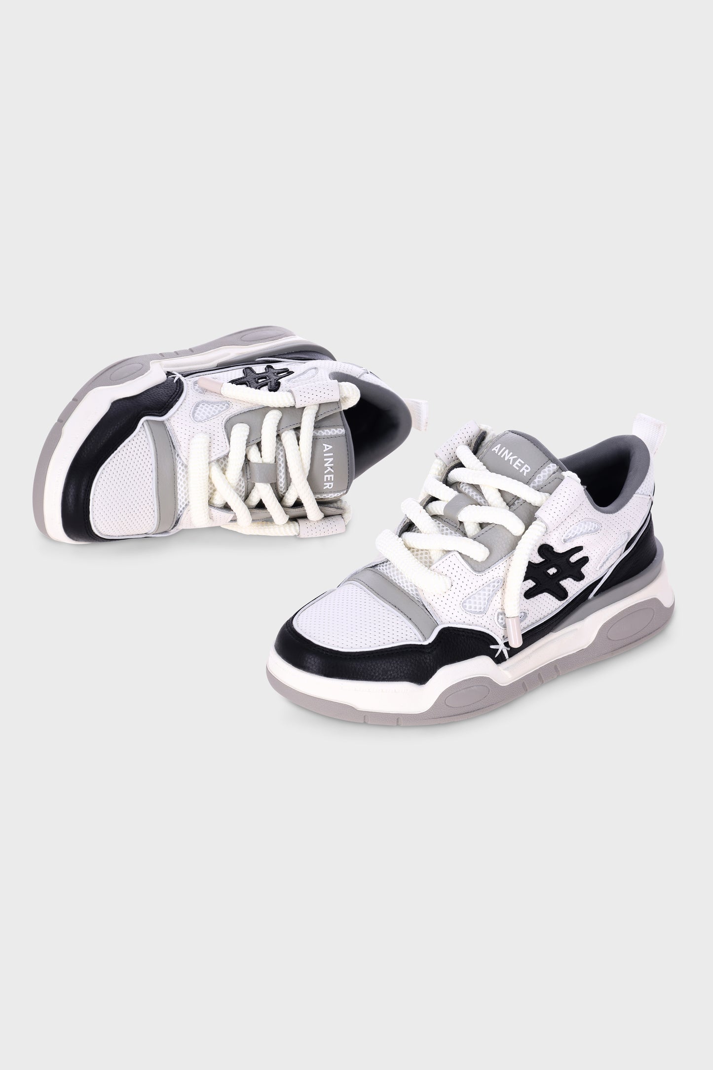 Tarmak White Black Gray