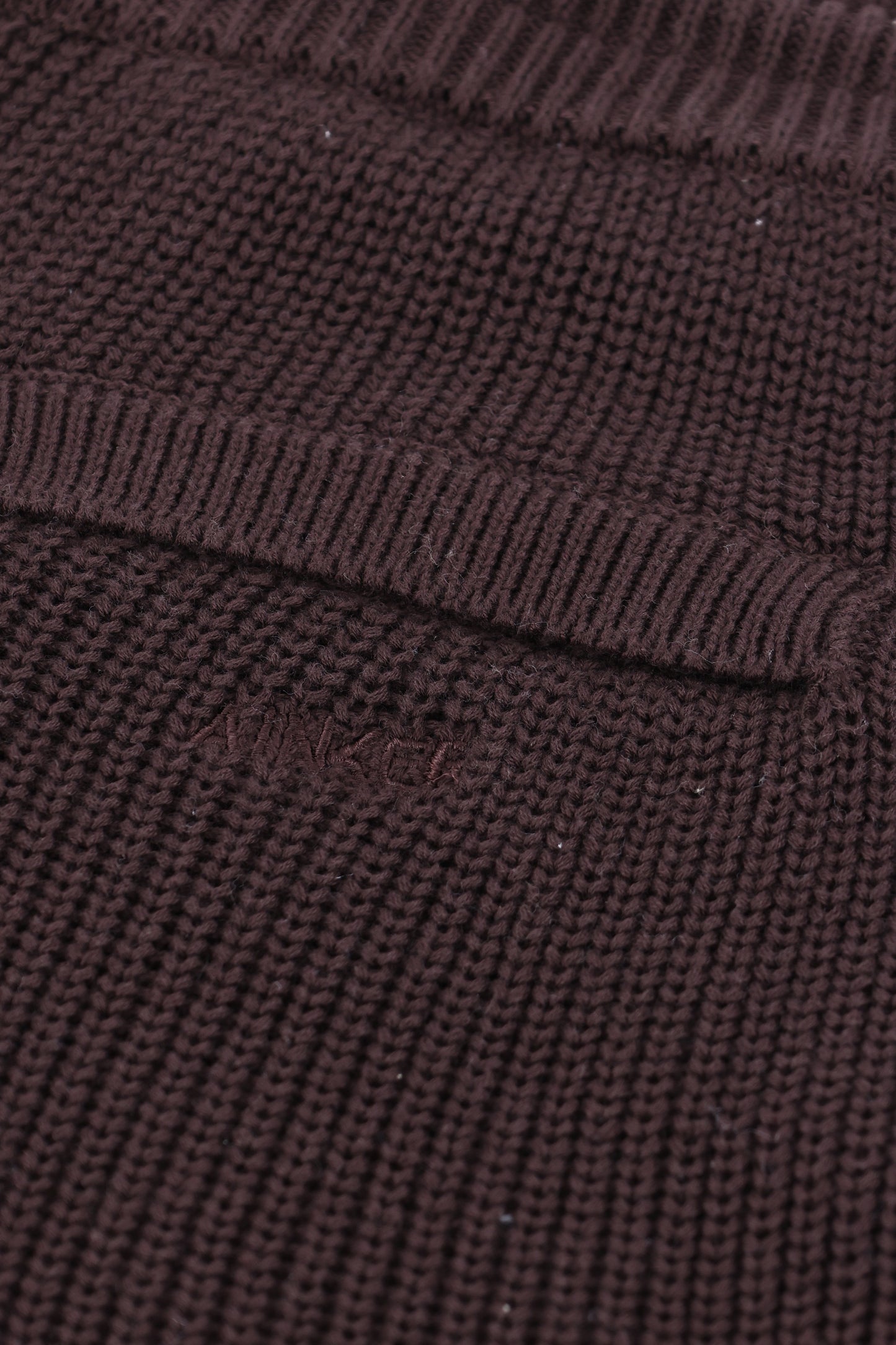 820 Brown Knit Short Pant