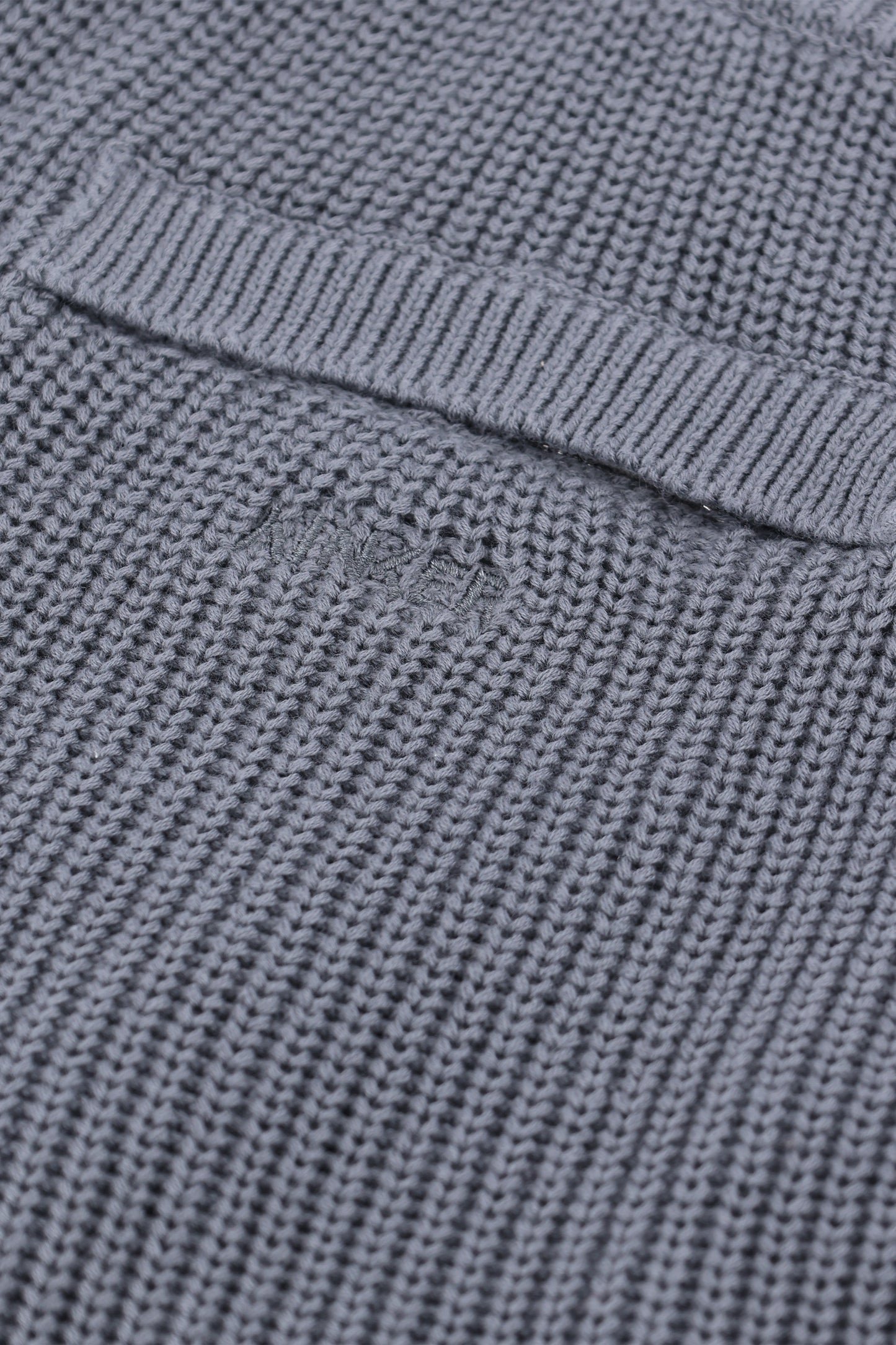 820 Gray Knit Short Pant