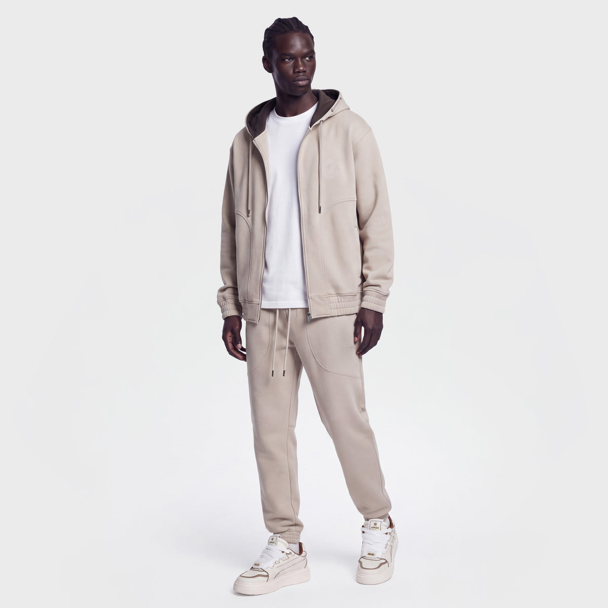 1069 Off White Hoodie