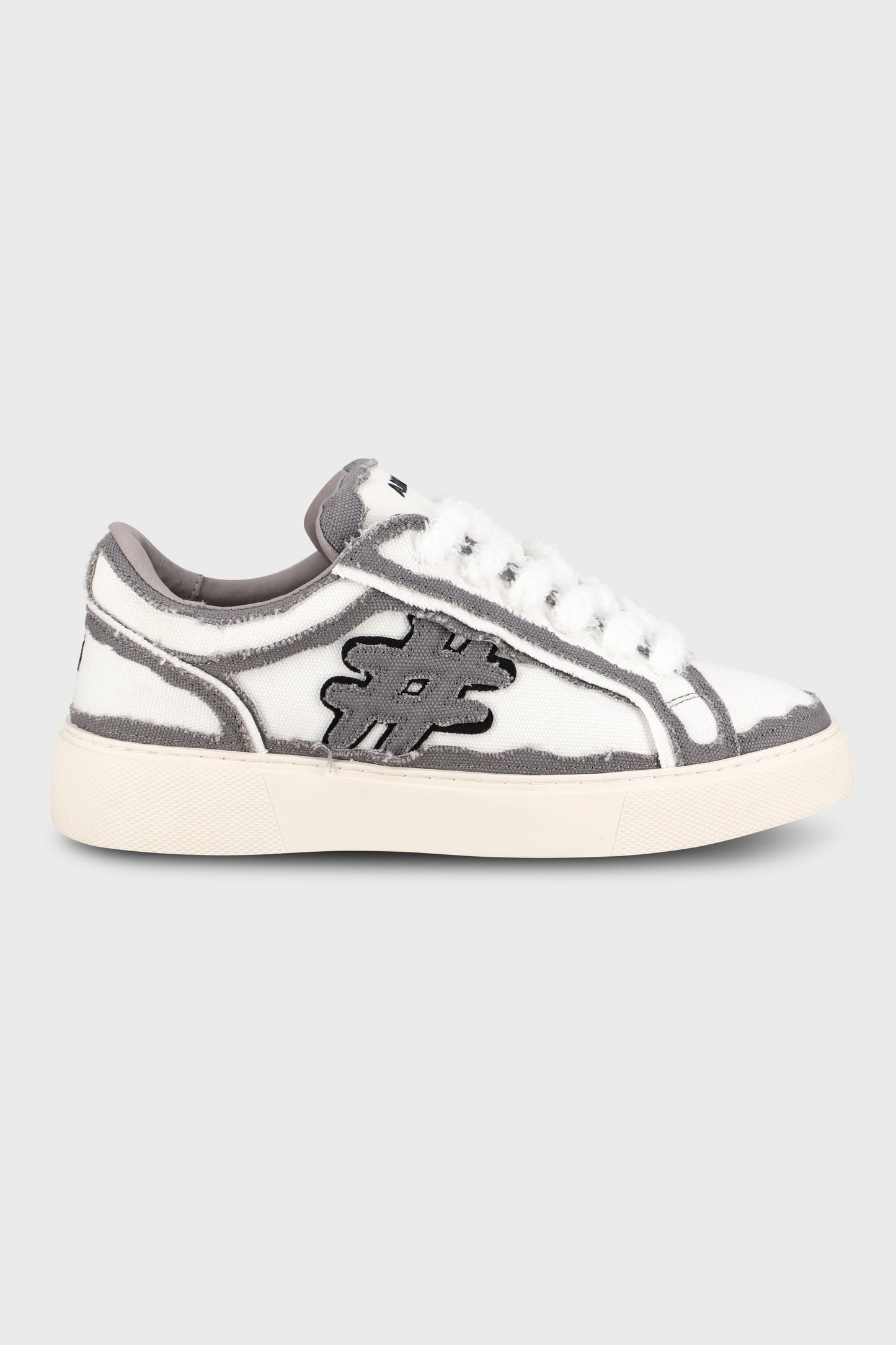 Pivot White/Gray Canvas
