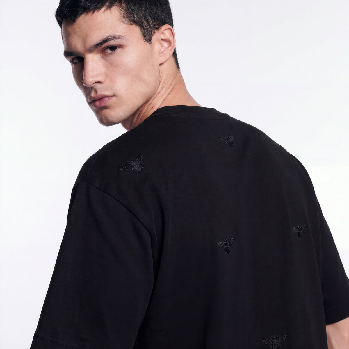 Mercerized 1002 Black T-Shirt