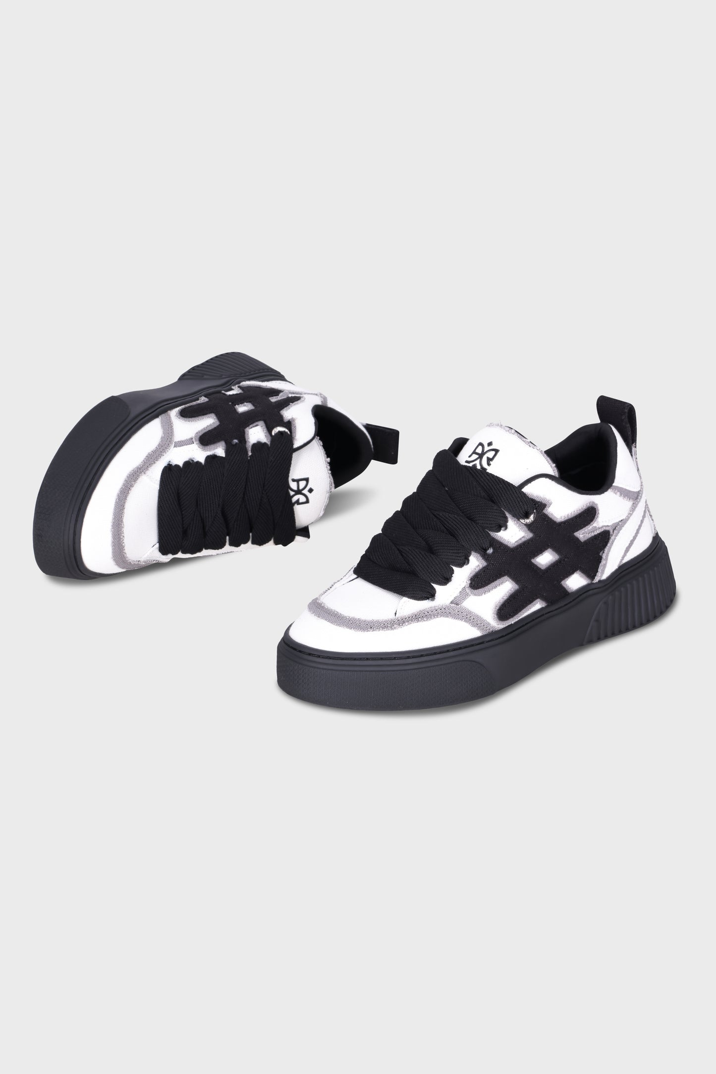 Star Line Canvas White/Gray