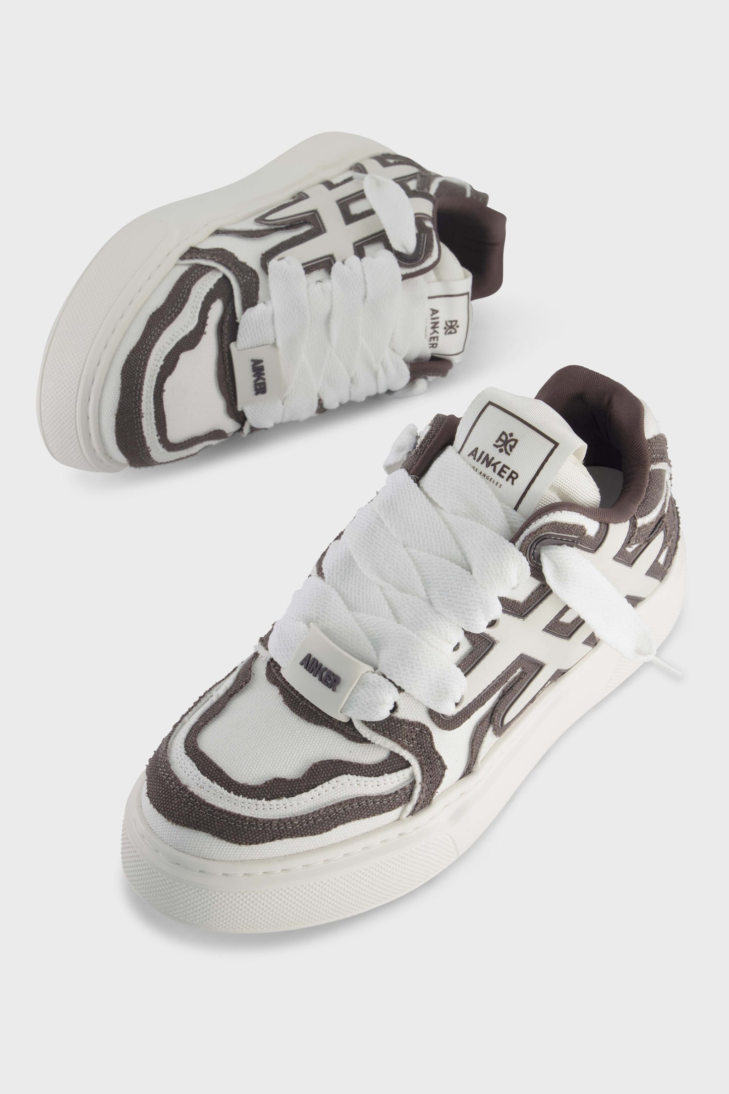 Backdoor Canvas White Mocha