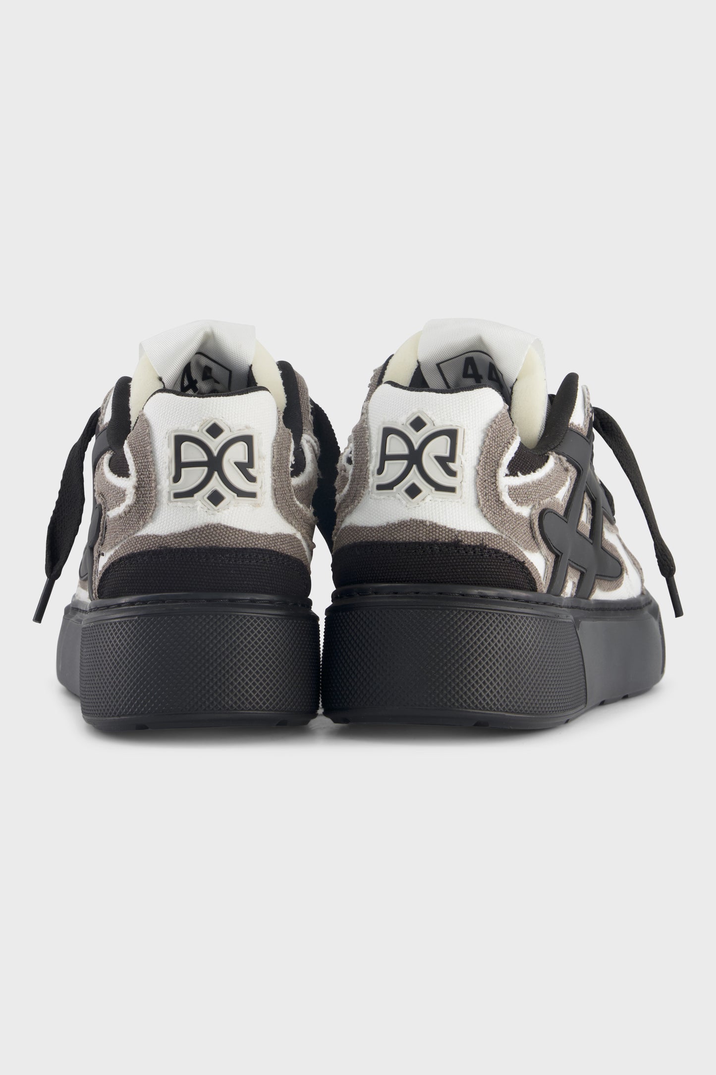 Backdoor Canvas BWDM