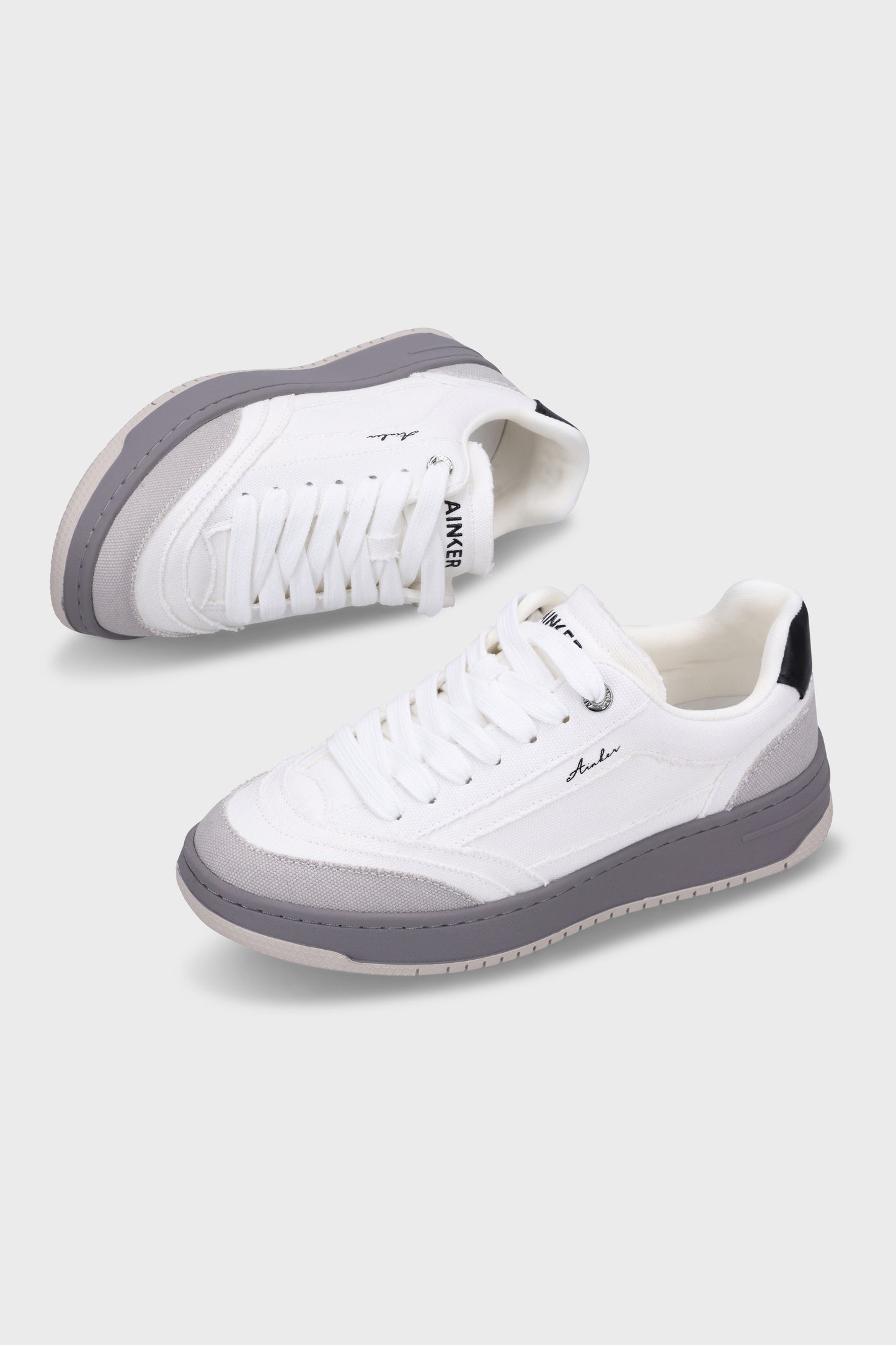 Slide Canvas White Gray