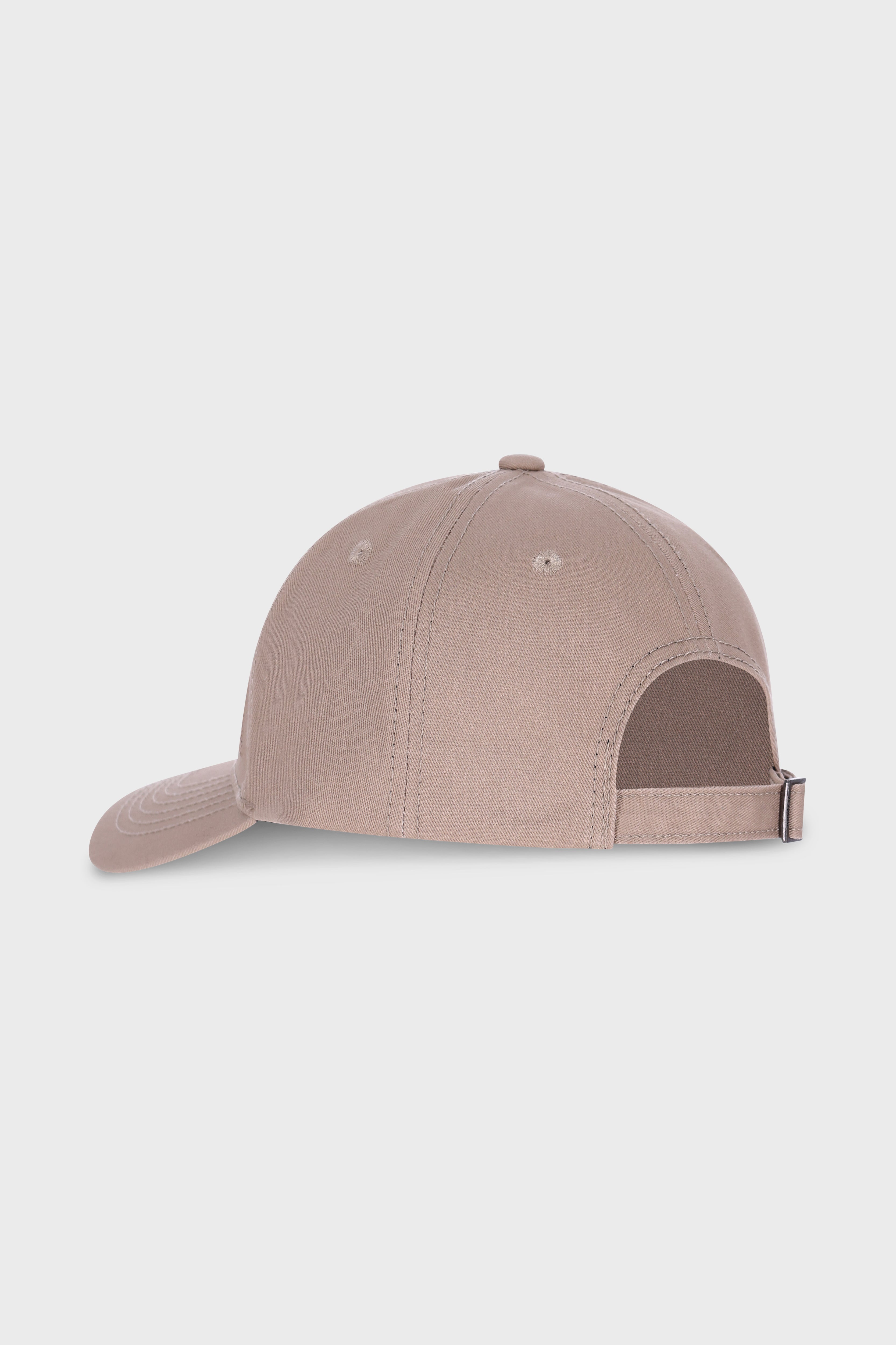 668 Off-White Hat