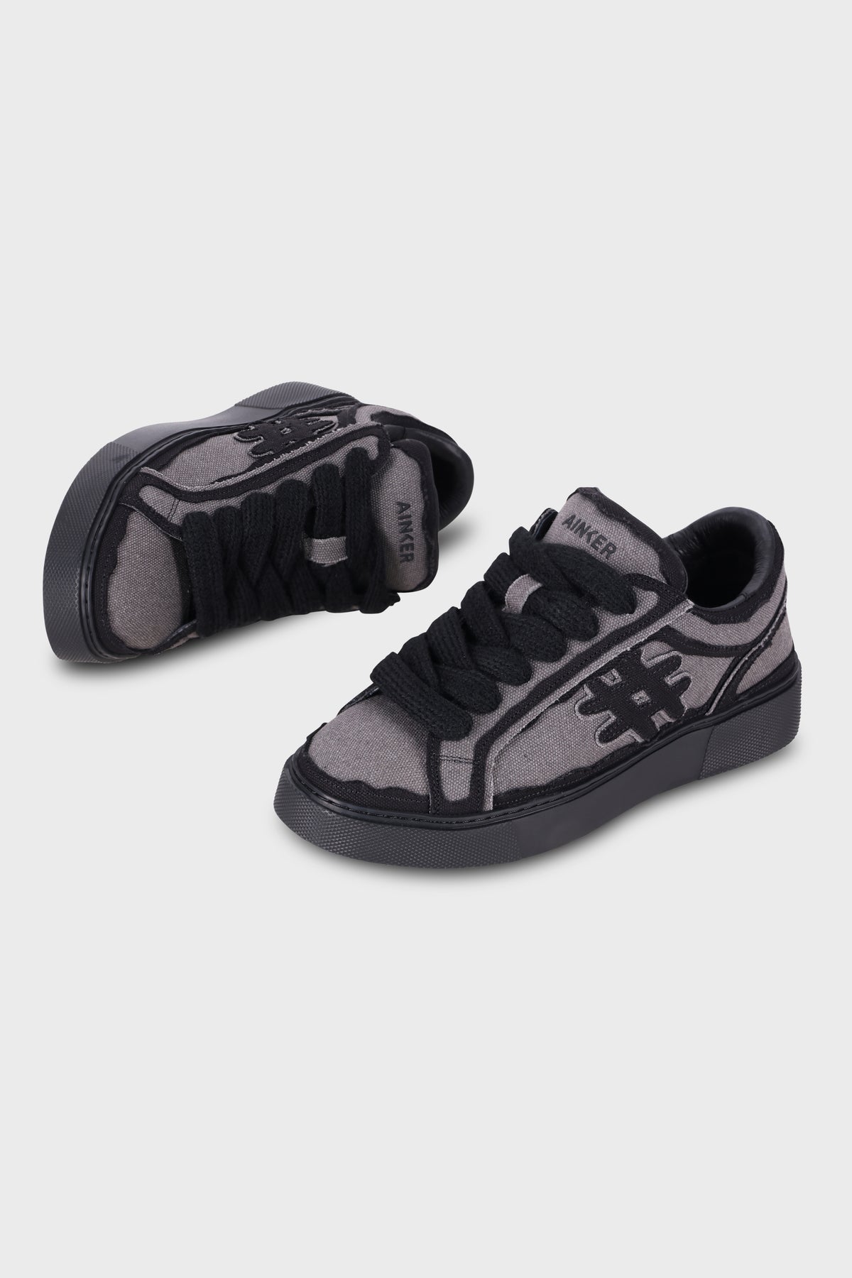Pivot Gray Canvas