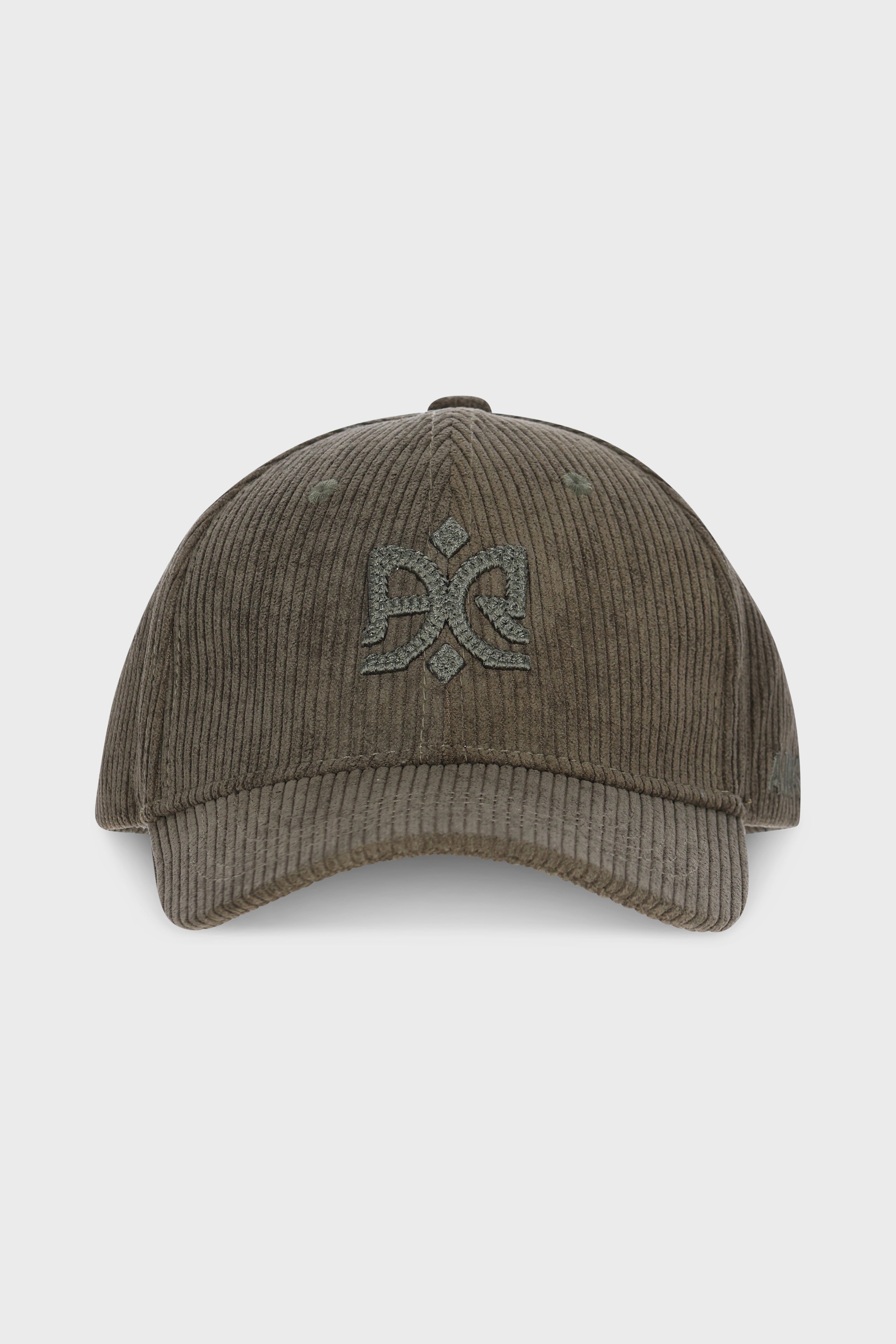 669 Green Hat