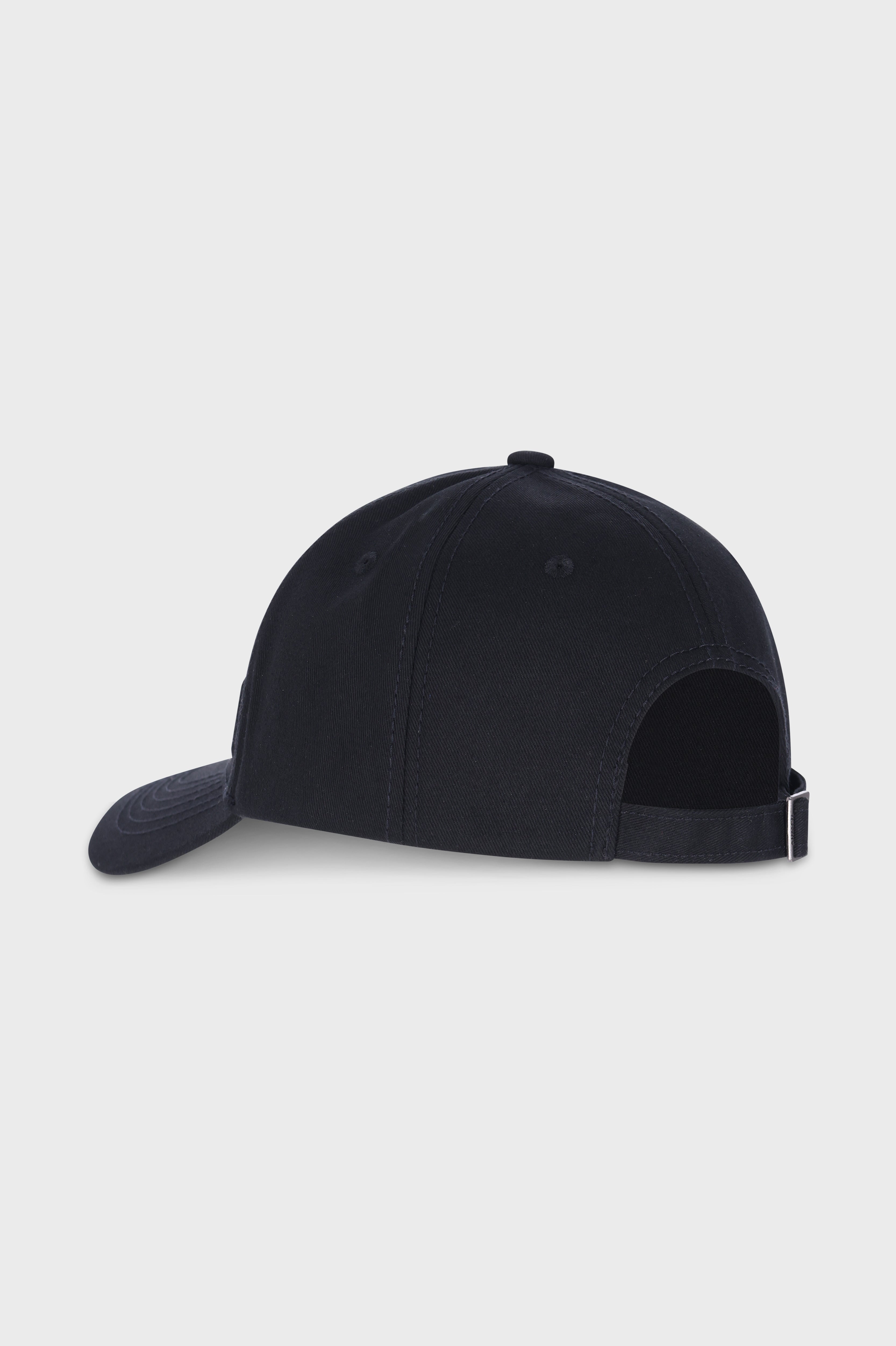 668 Black Hat