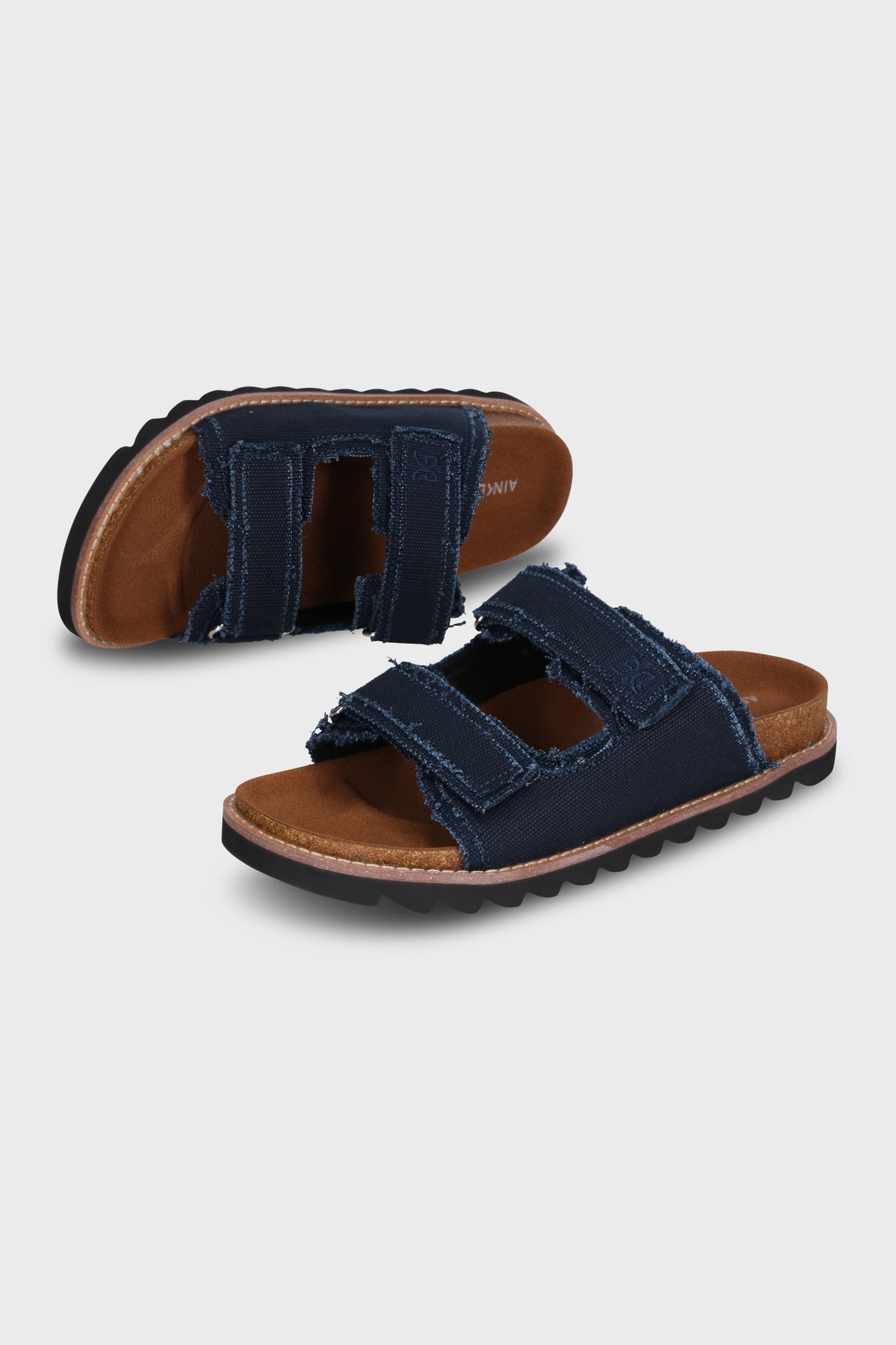 Velo Canvas Navy Jeans
