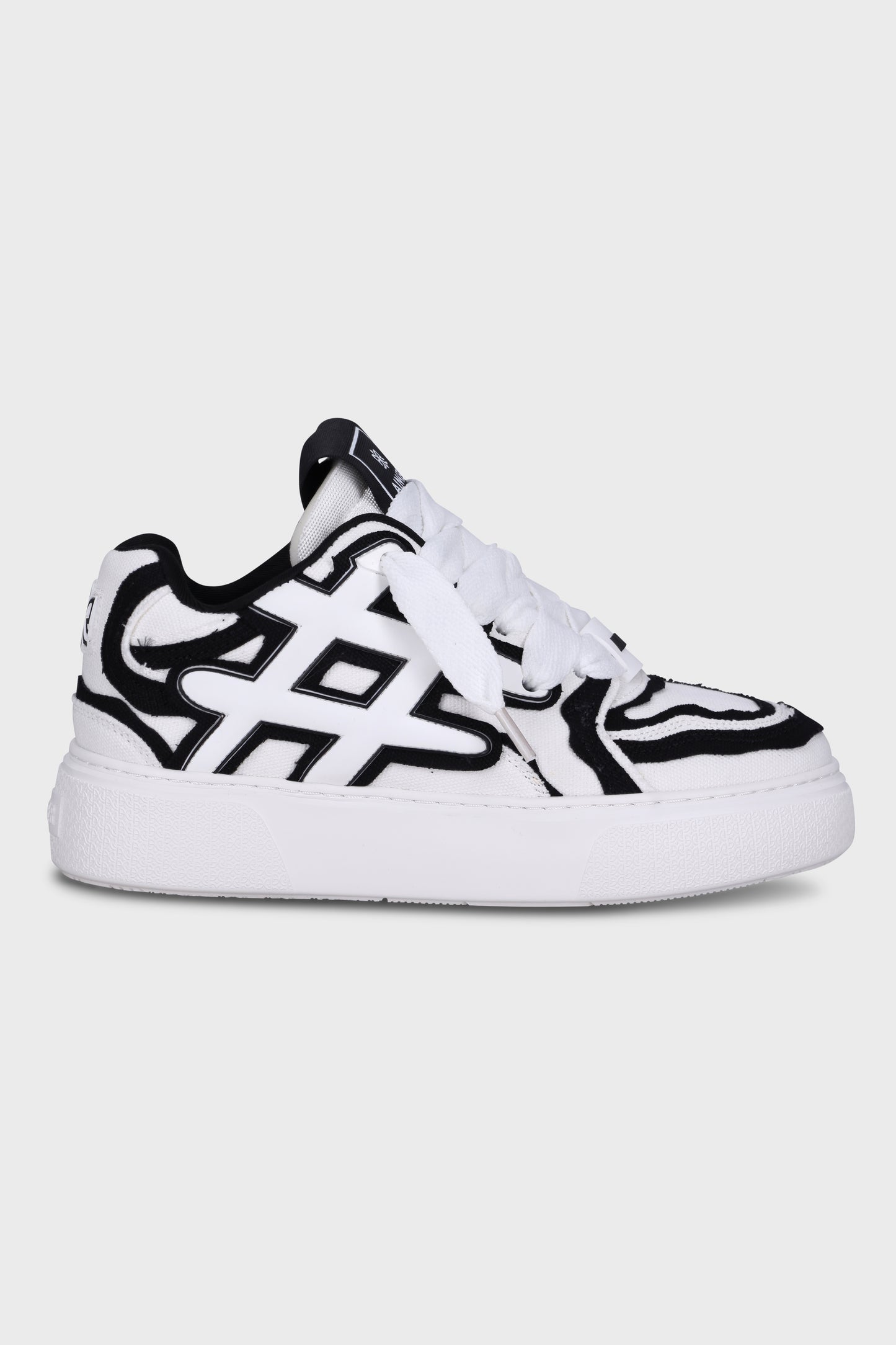 Backdoor Canvas White/Black