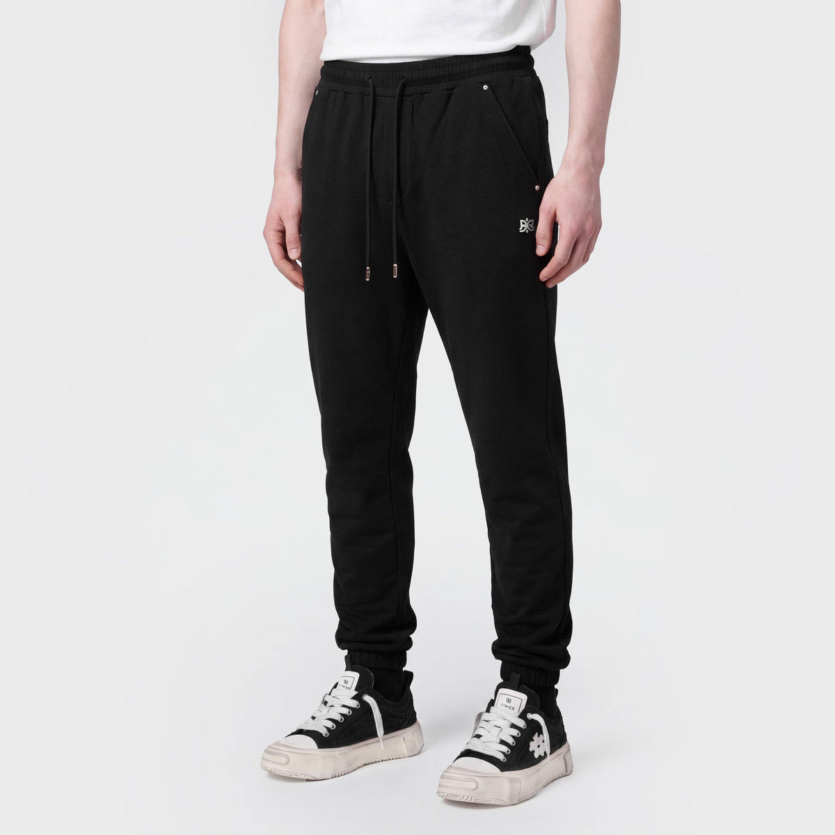 1119 Black Pant