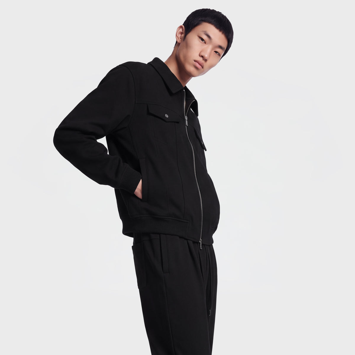 1066 Black Jacket
