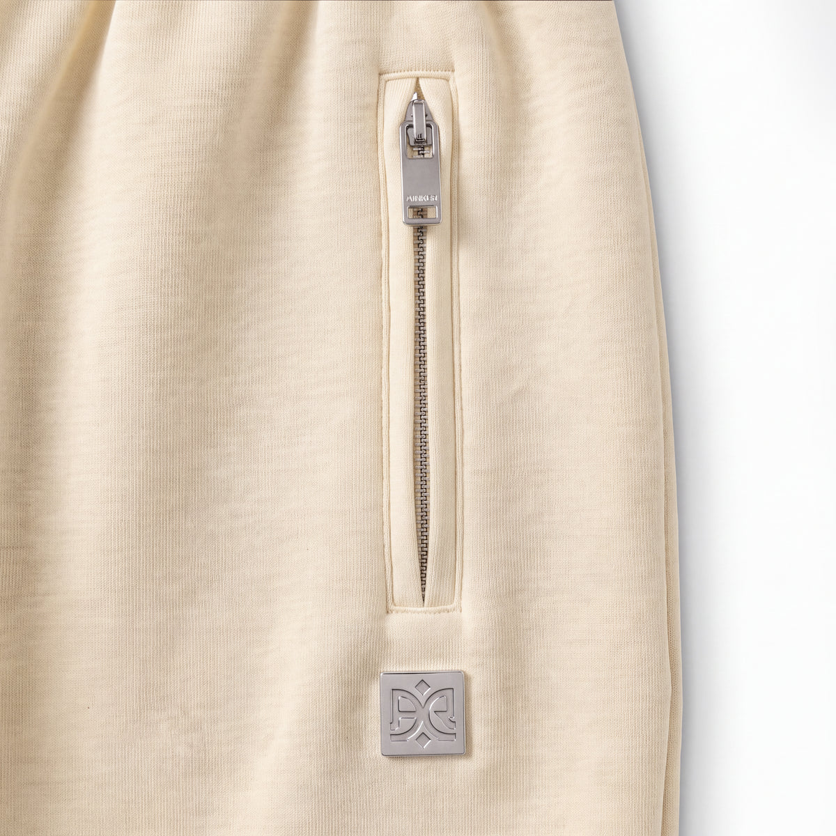 1051 Off White Pant