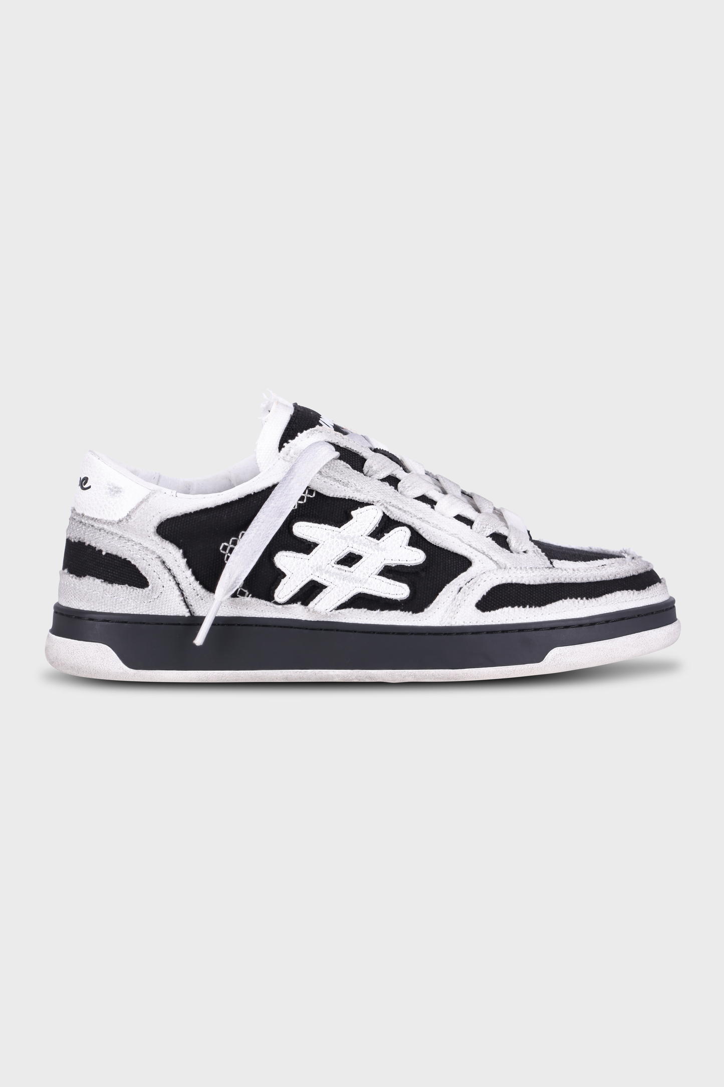 Lay Up Canvas Black/White