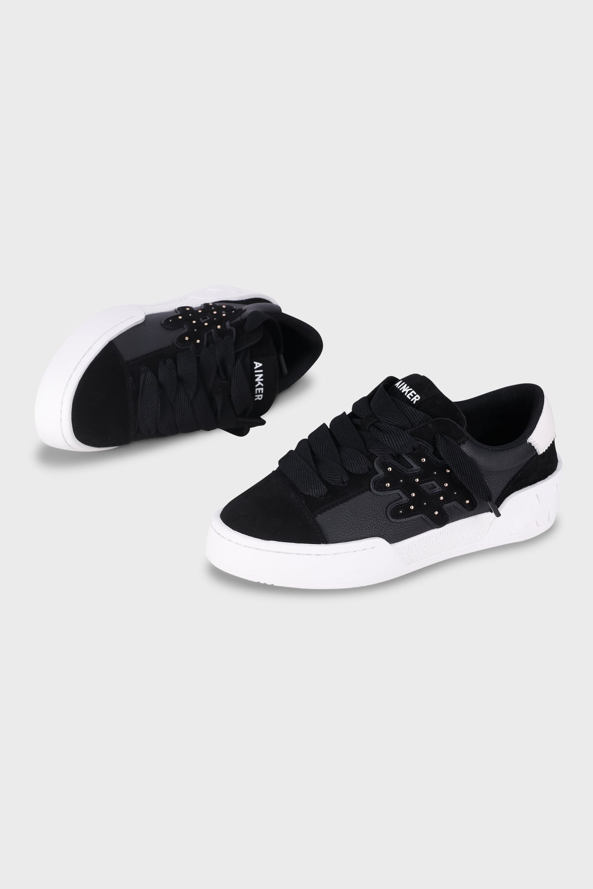 Skate Line Leather Nits Black