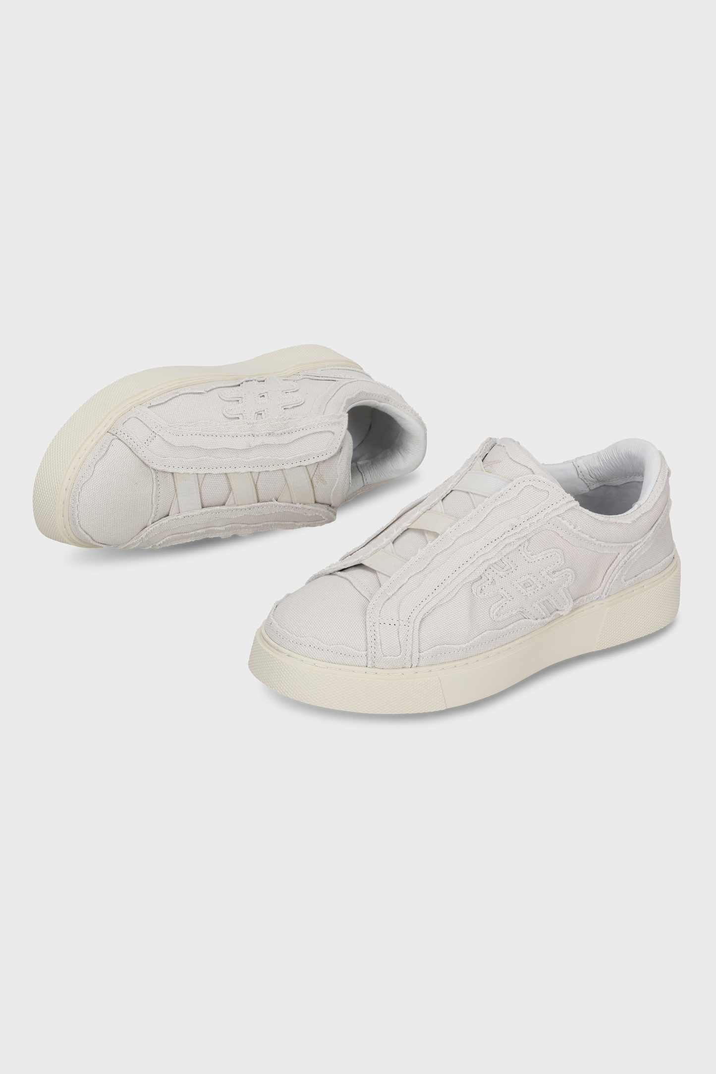 Pivot Cross Off-White