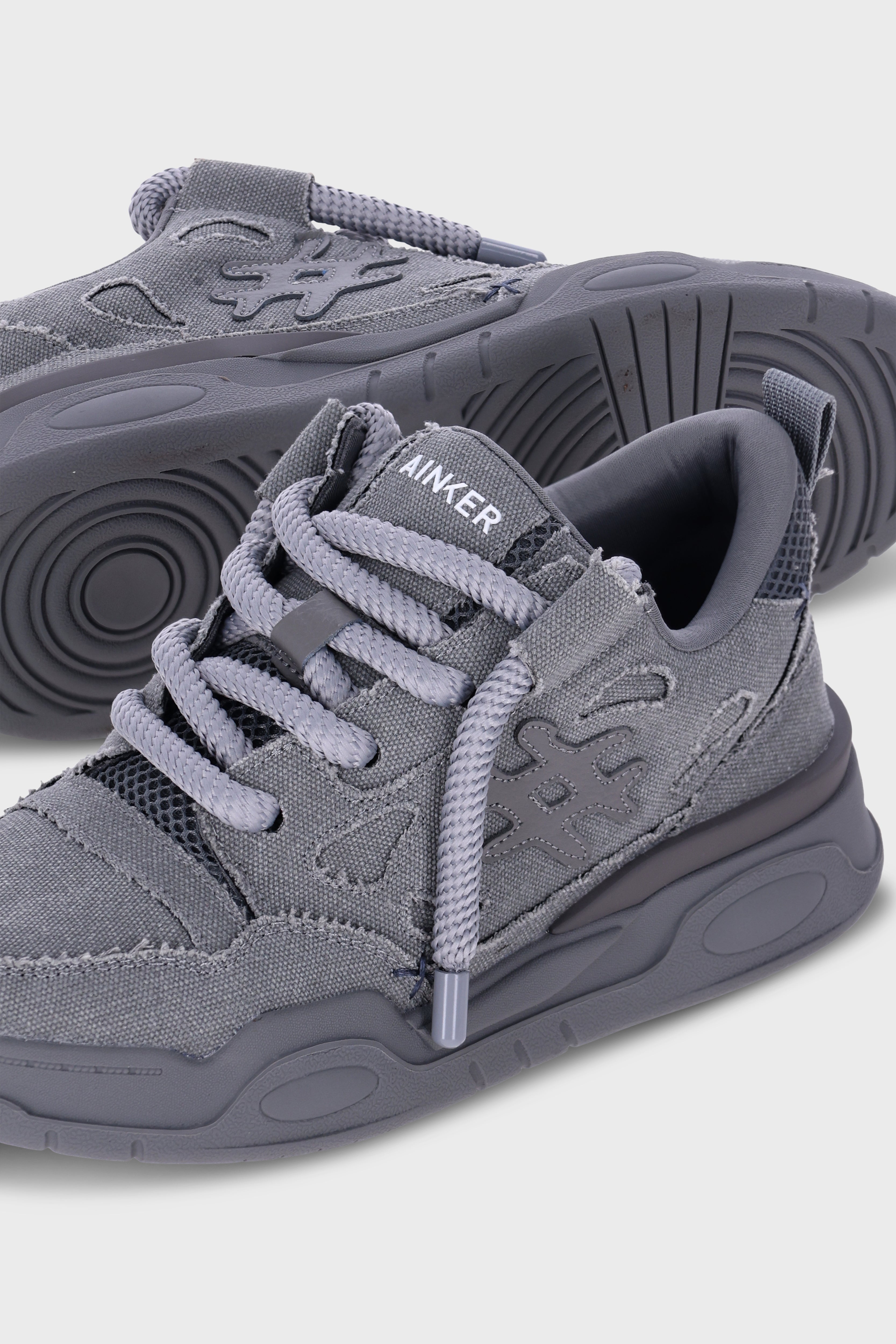 Tarmak Gray Canvas