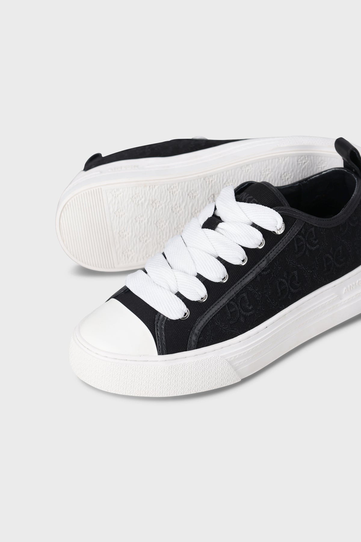 West Coast All Over Canvas Black