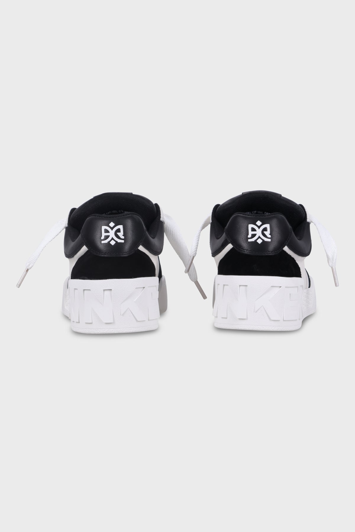 Skate Line Leather White/Black