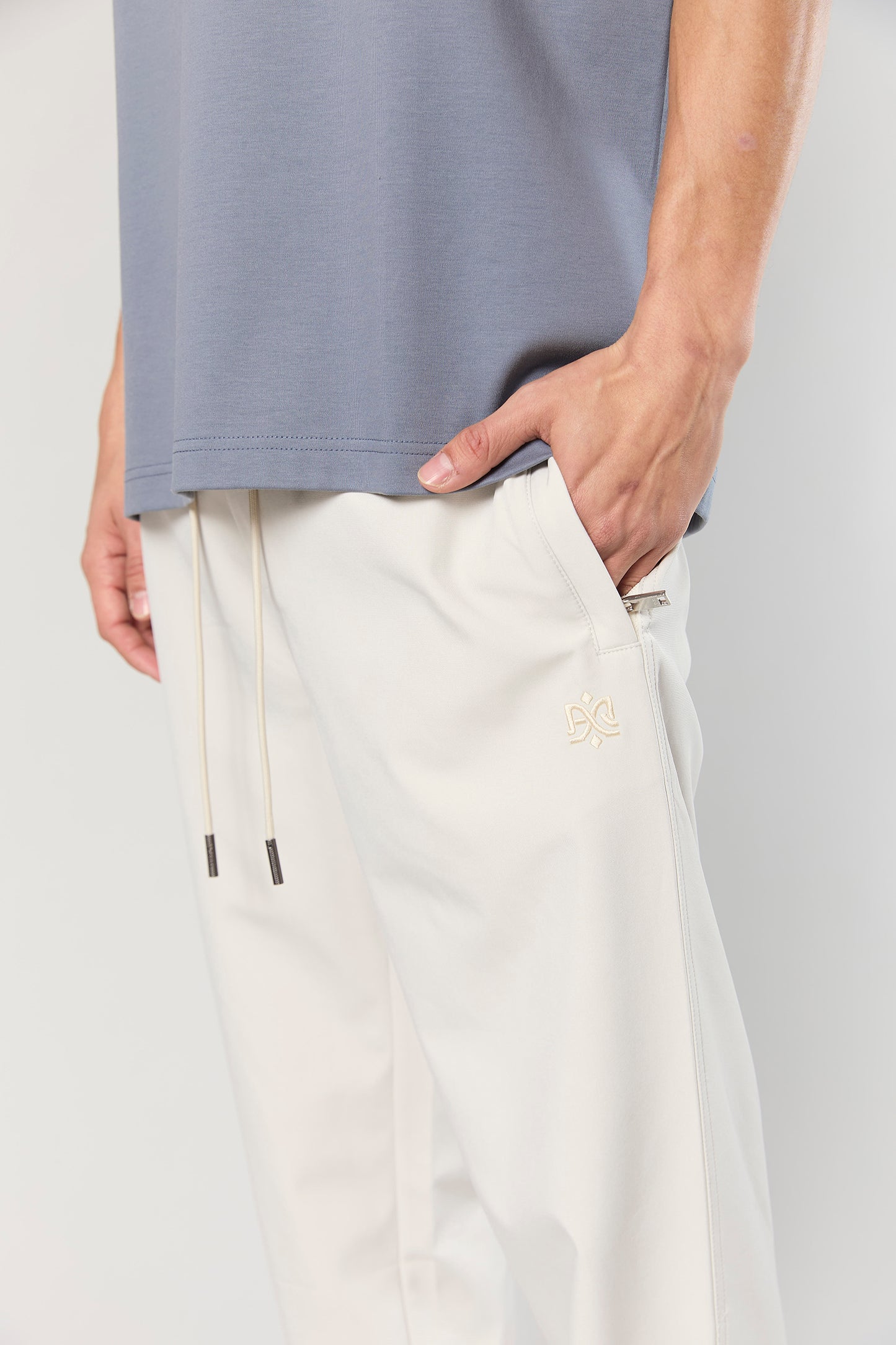Jogger 831 Light Gray Pants