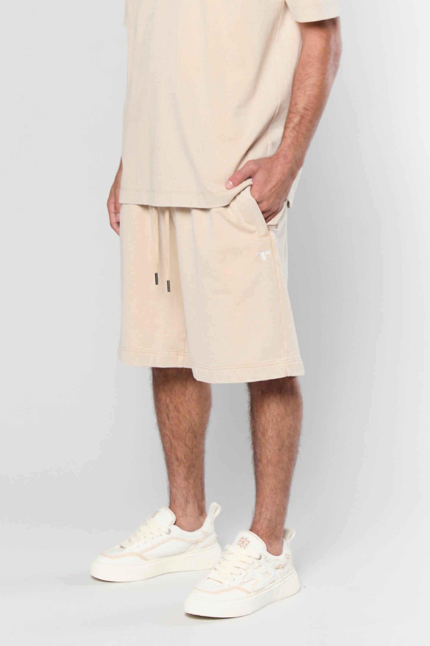 856 Beige Wash Short Pant