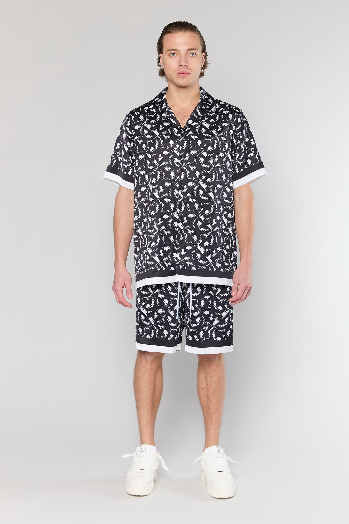 Satin 839 Black Short