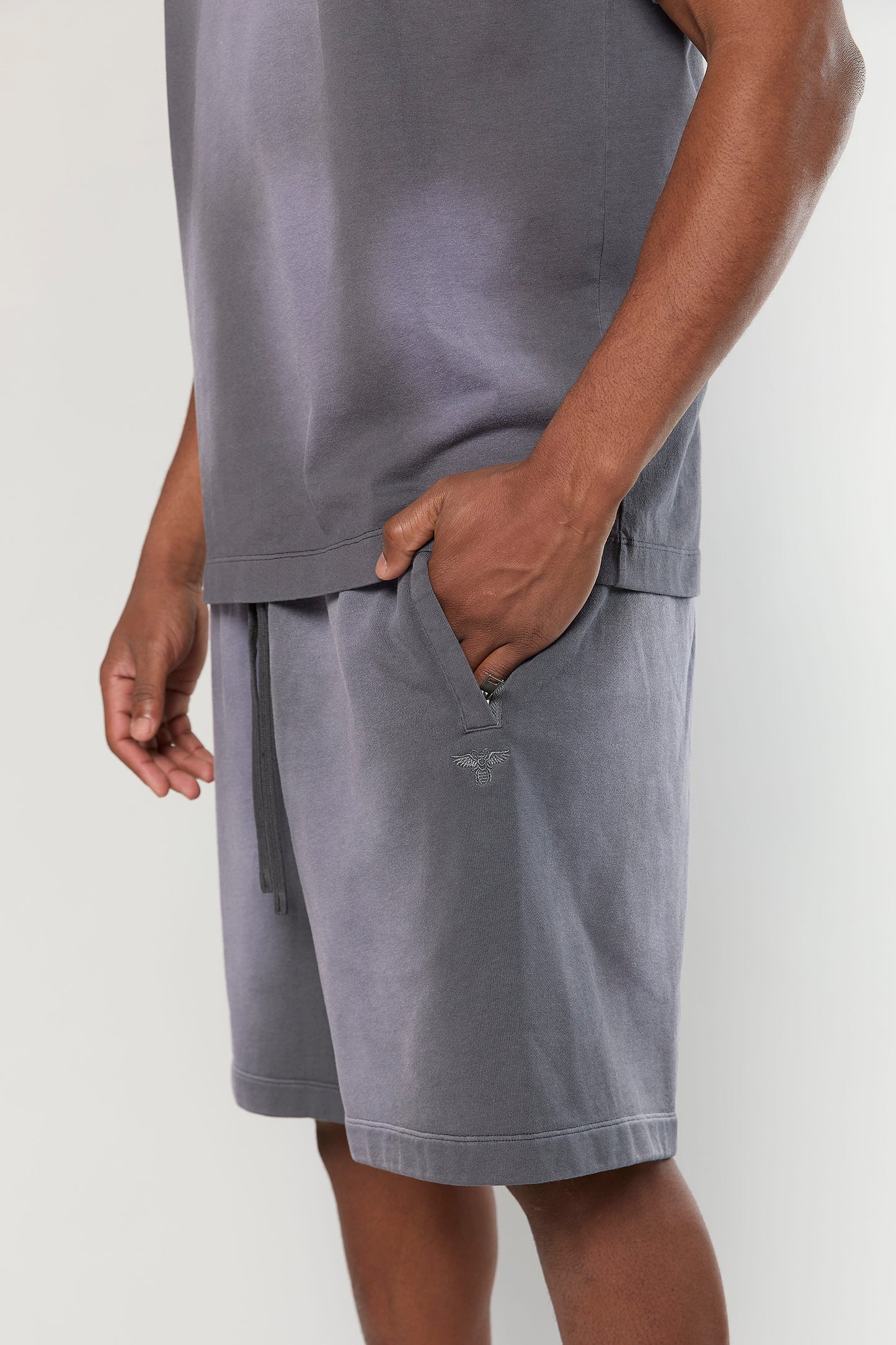 856 Gray Wash Short Pant