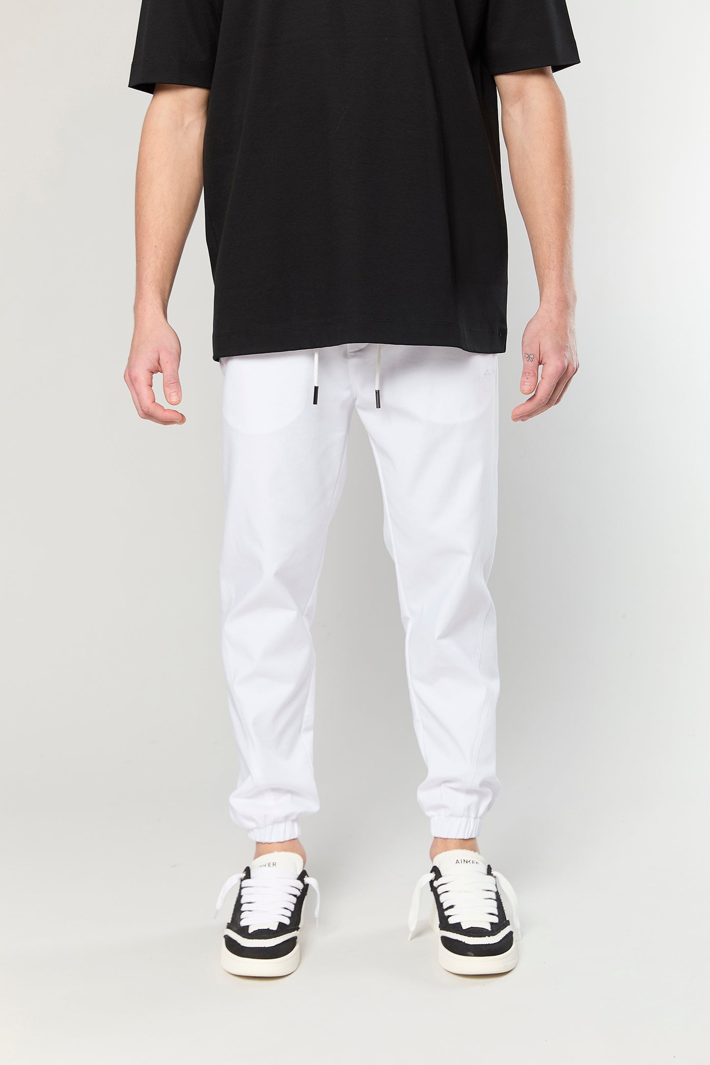 Jogger 834 White Pants