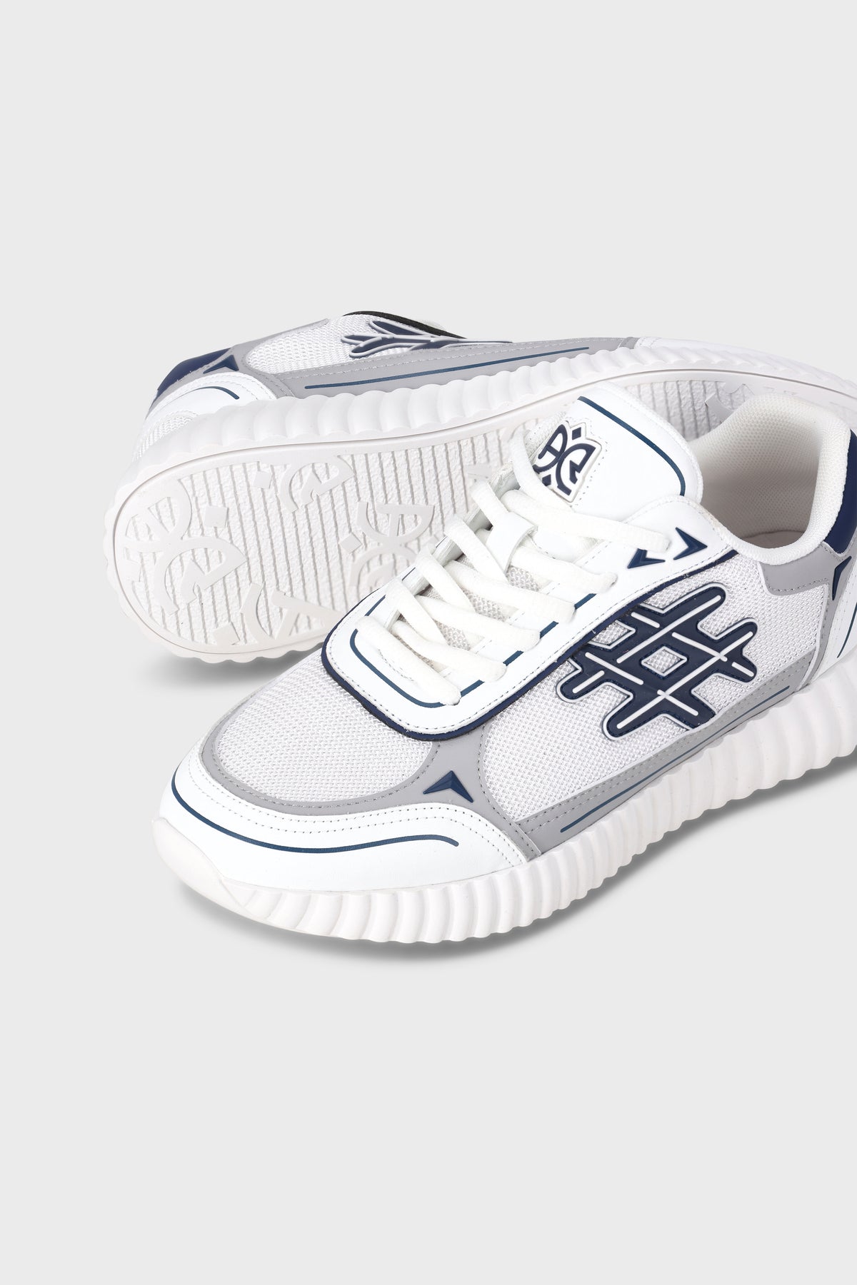 Bolt 963 White/Blue