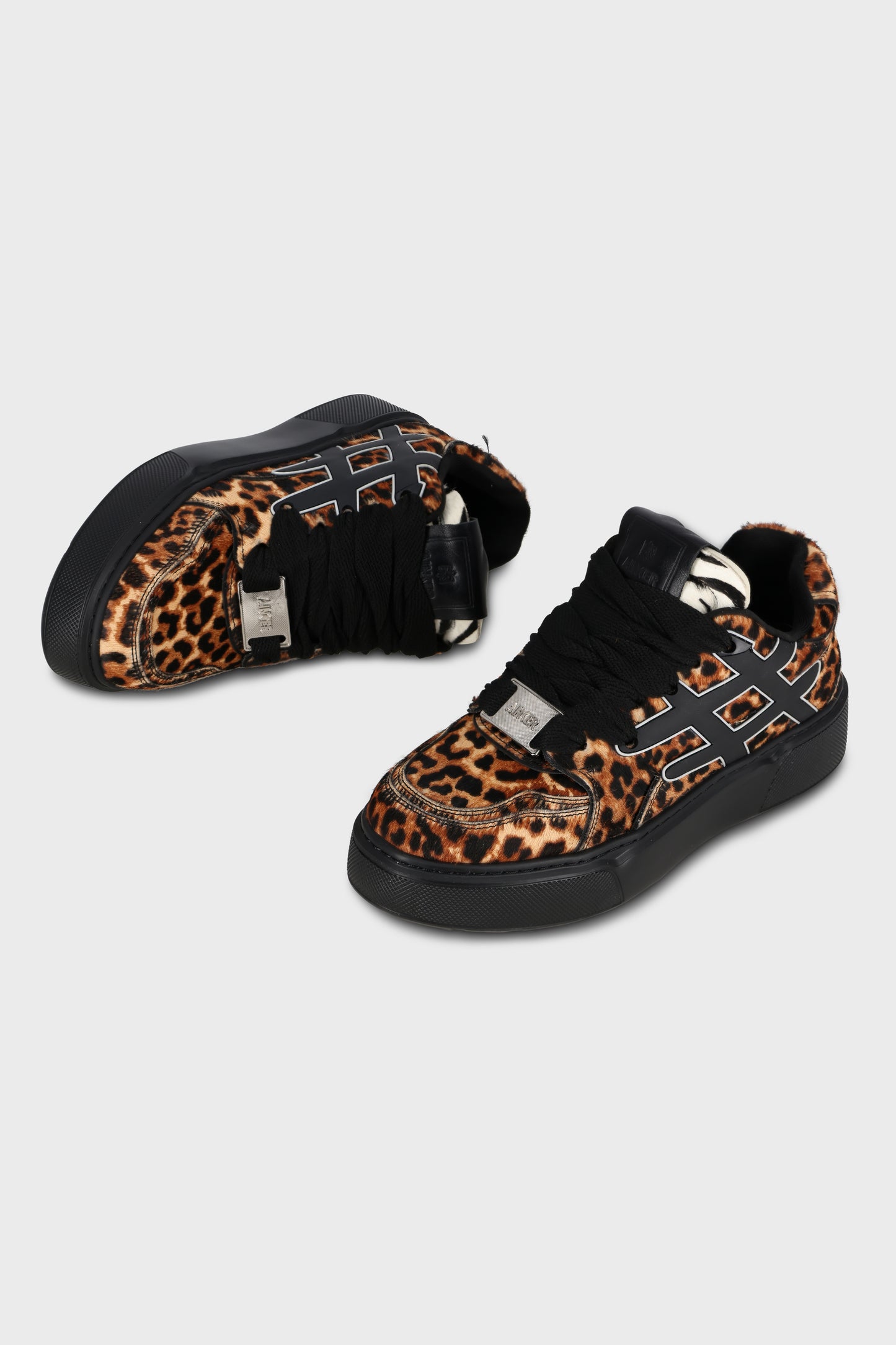 Backdoor Animals Brown