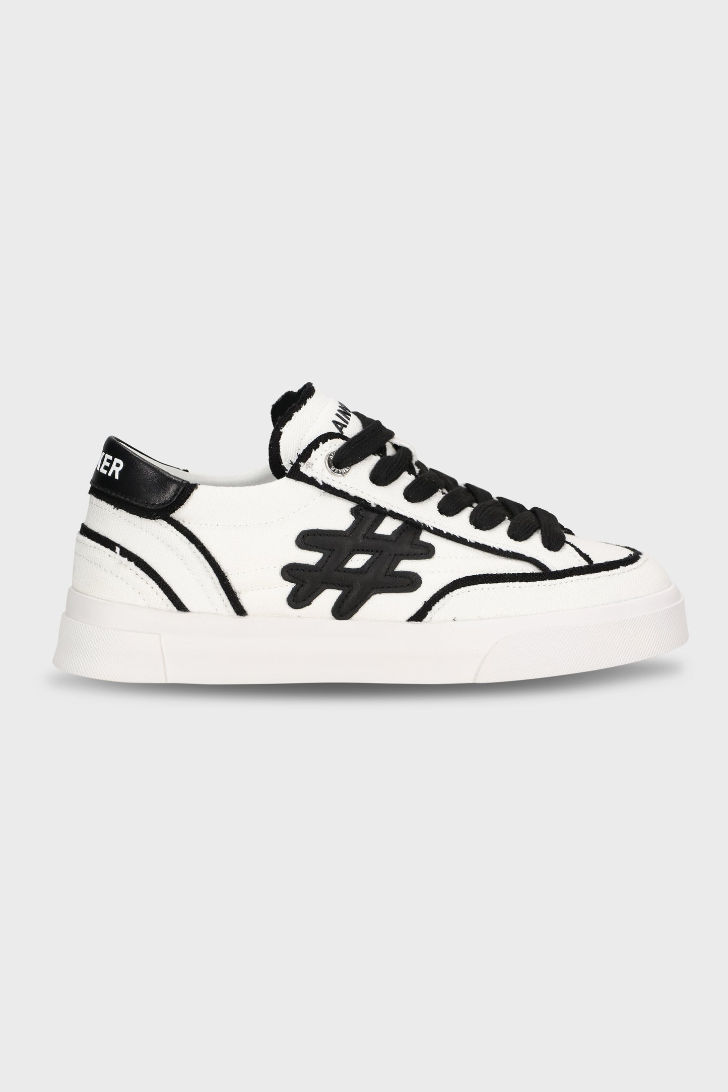 Super Star Canvas White