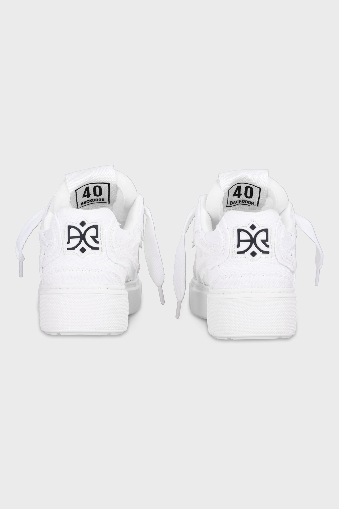 Backdoor Canvas White