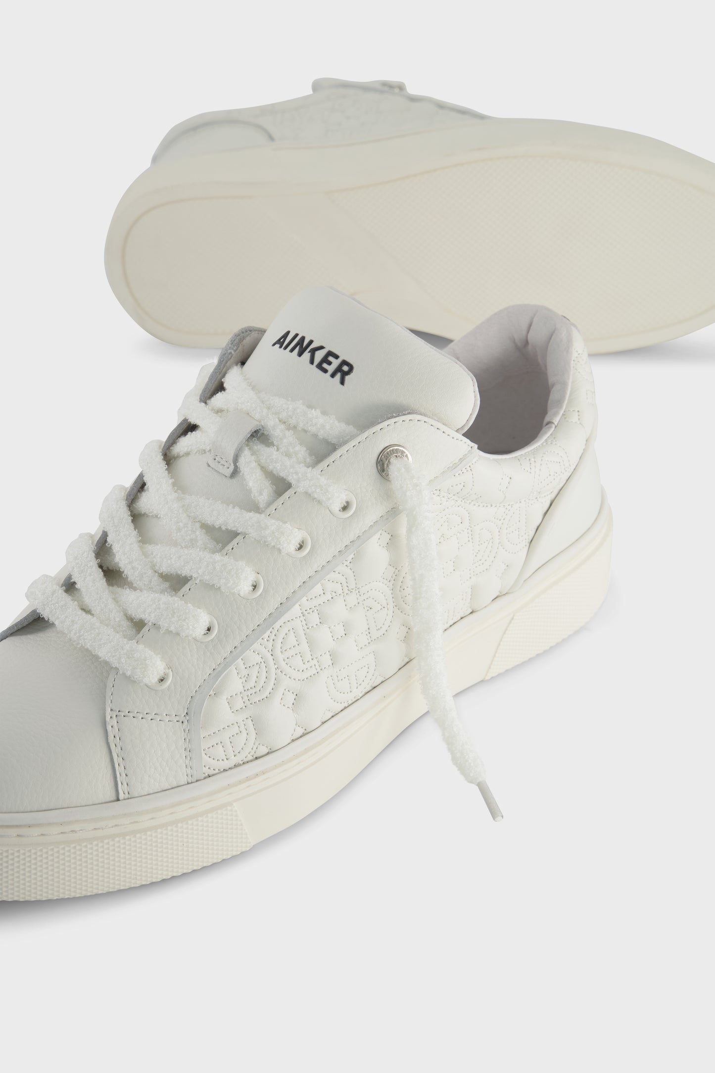 Pivot White Leather