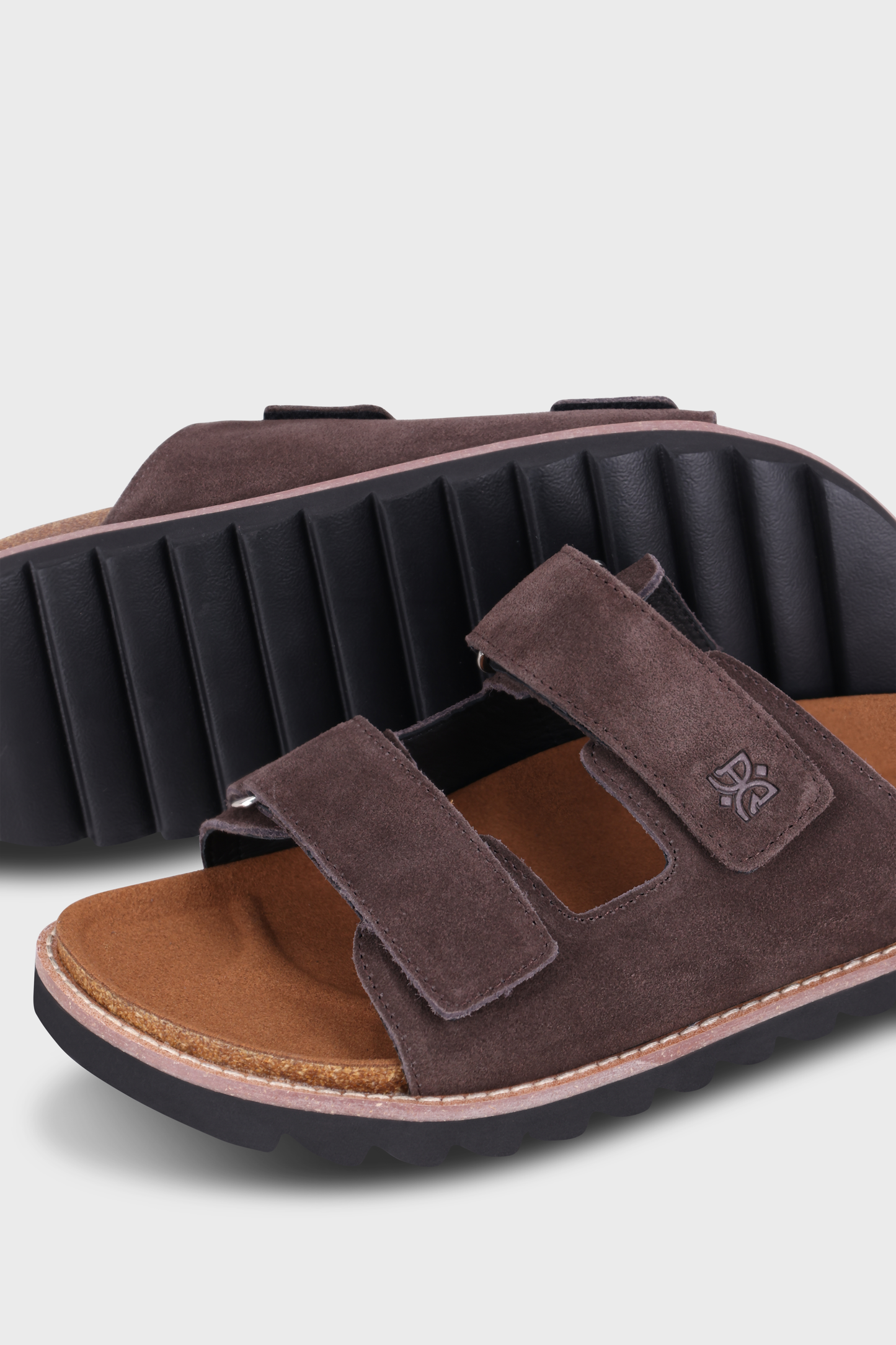 Velo Suede Brown