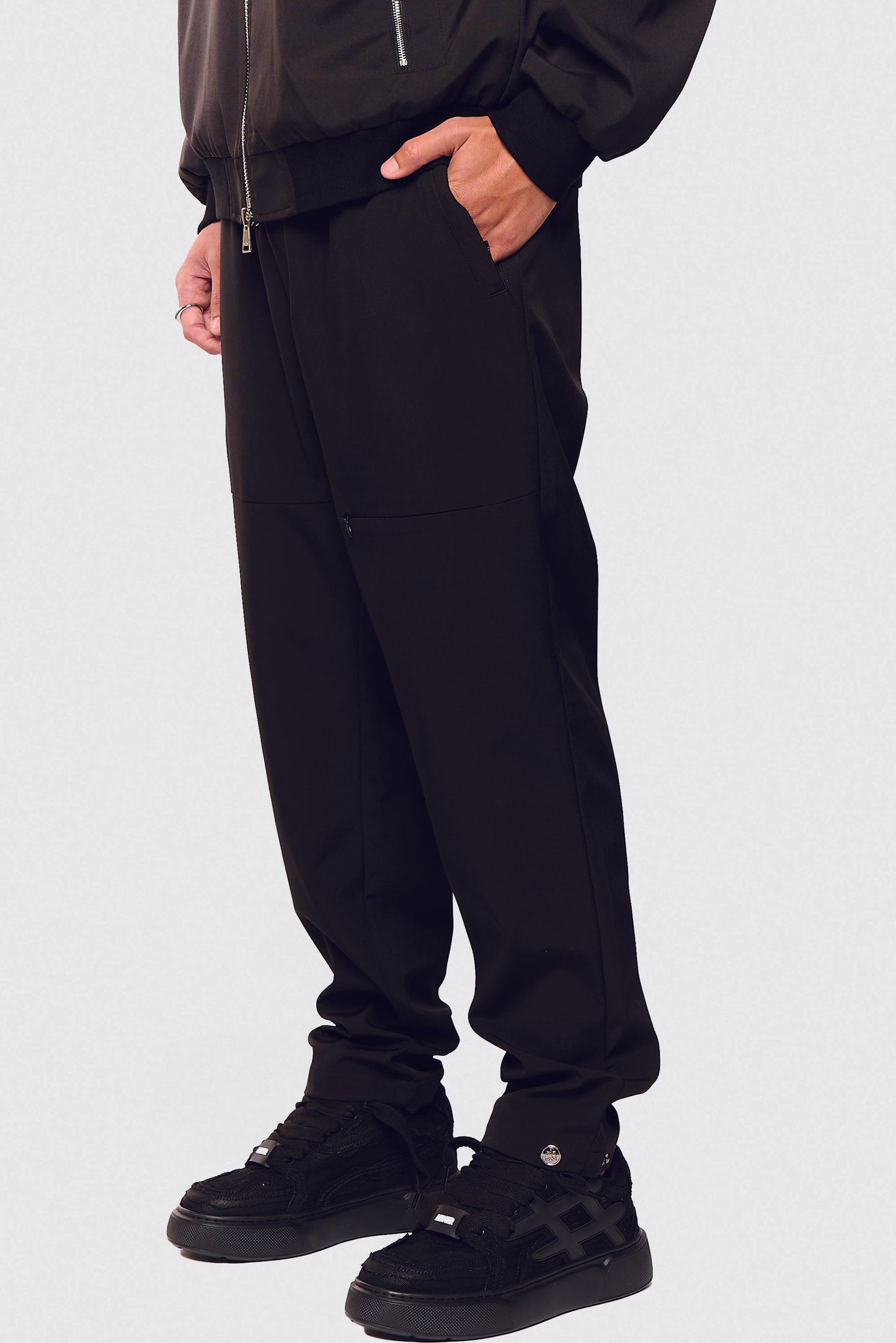 Jogger 658 Black Pants