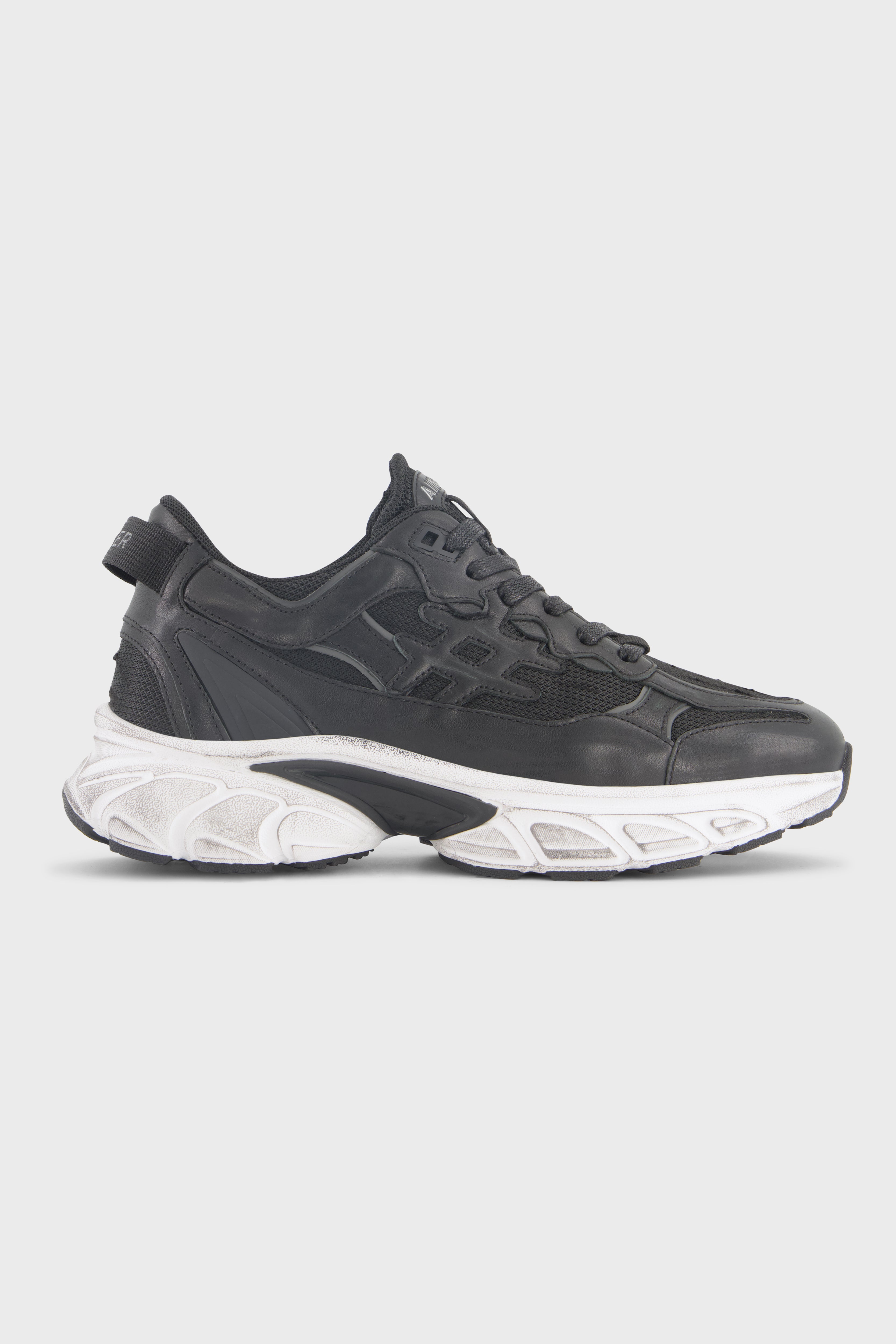 Fast Break Black