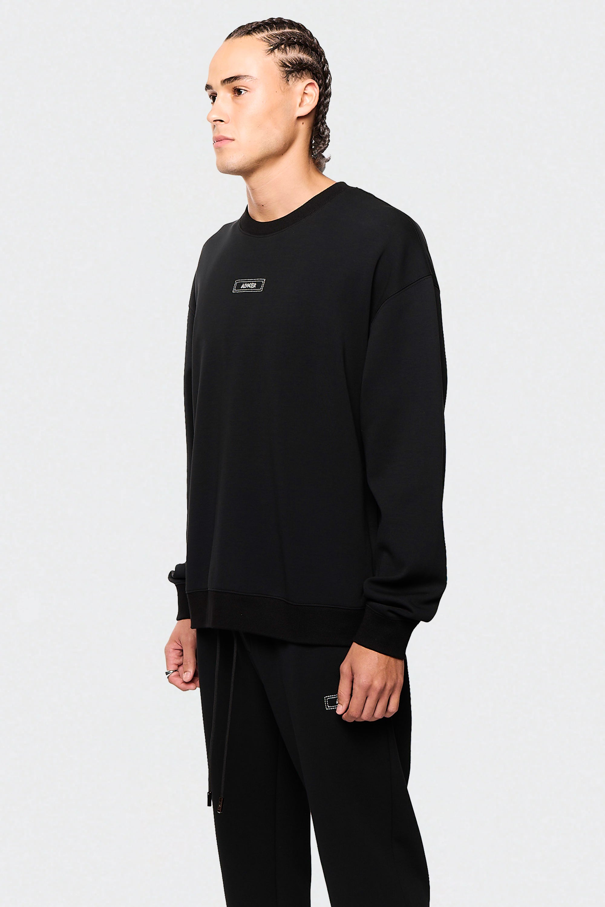 Black 581 Niki Sweatshirt