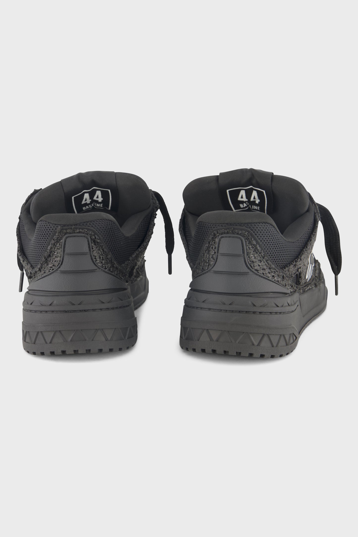 Baseline Raffia Black