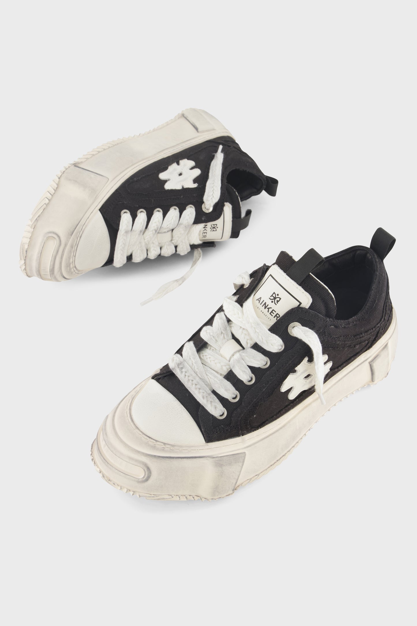 Round Ball Canvas Black