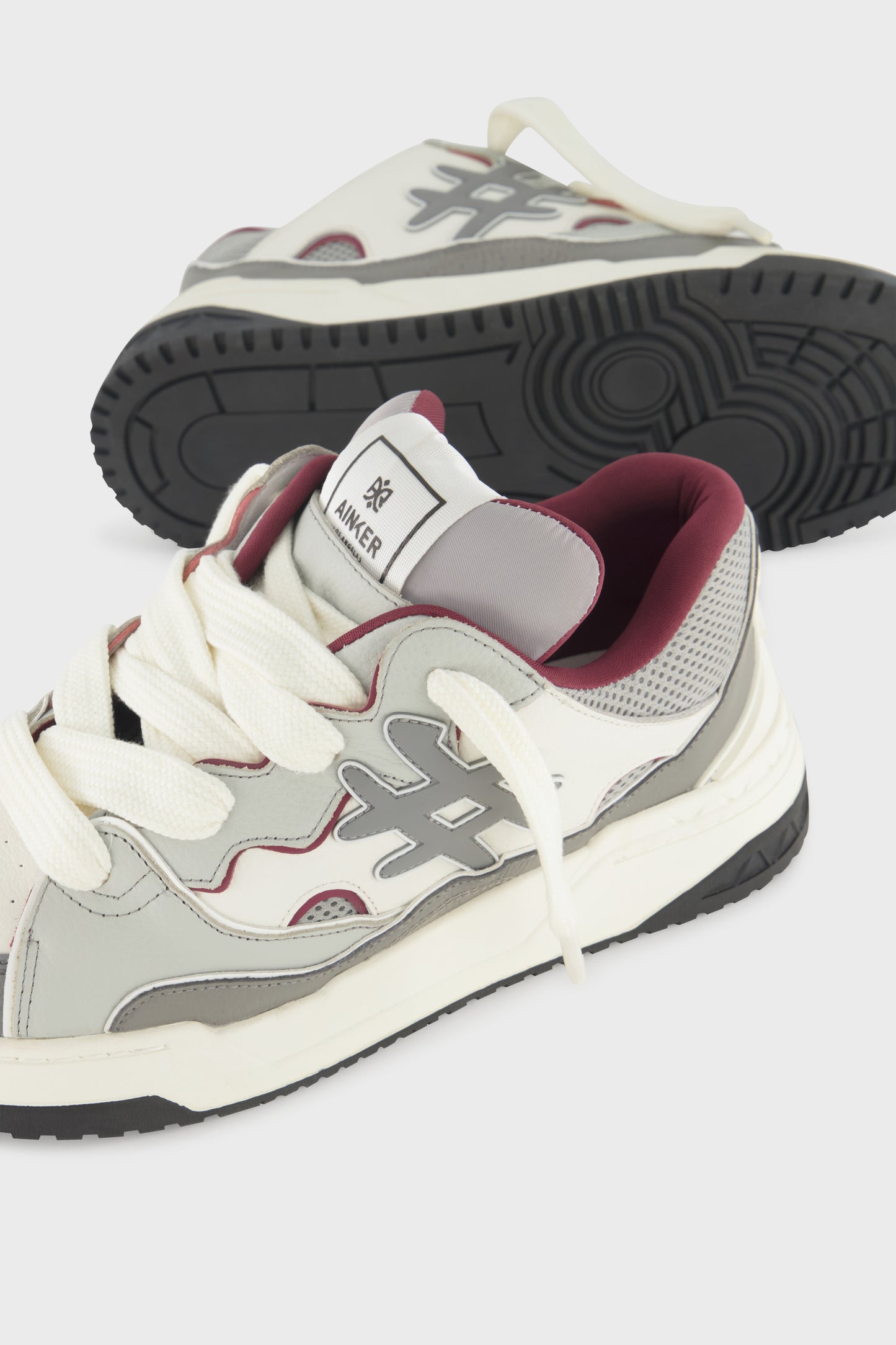 Baseline Leather Black/White/Gray