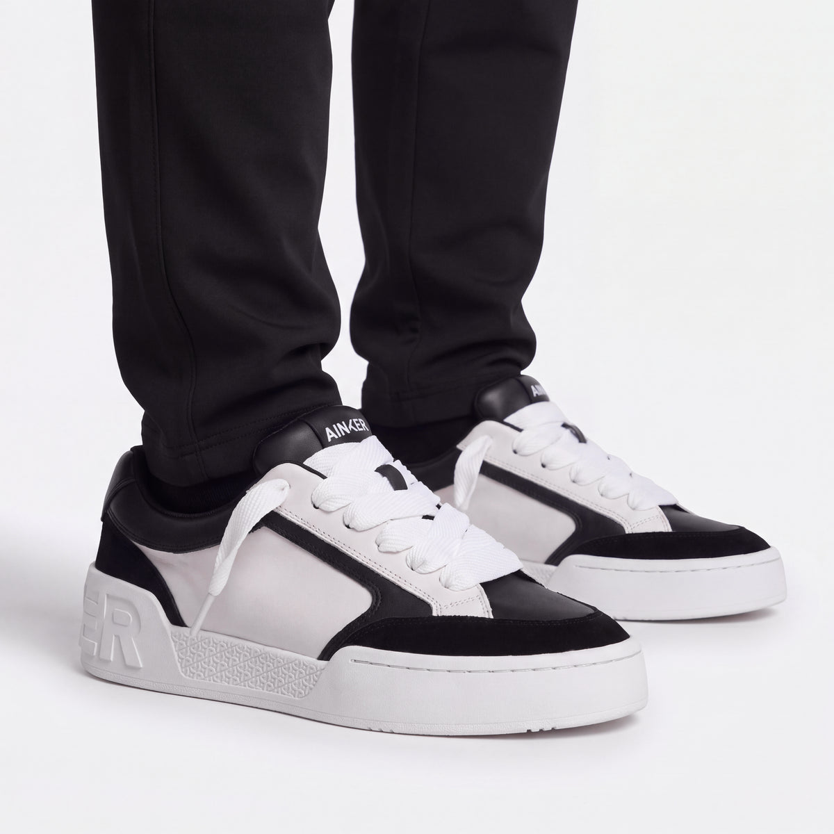Skate Line Leather White/Black