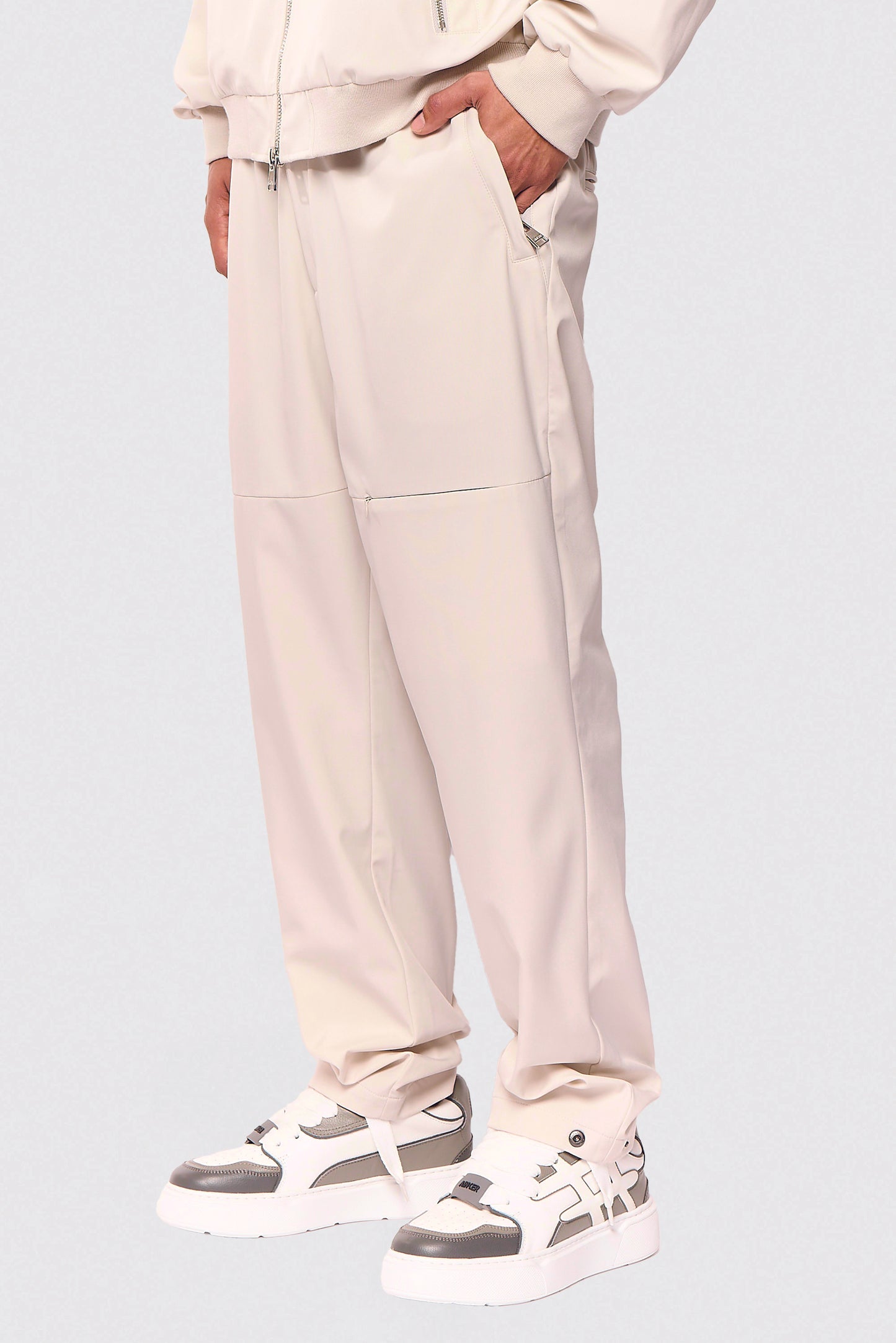 Jogger 658 Off-White Pants