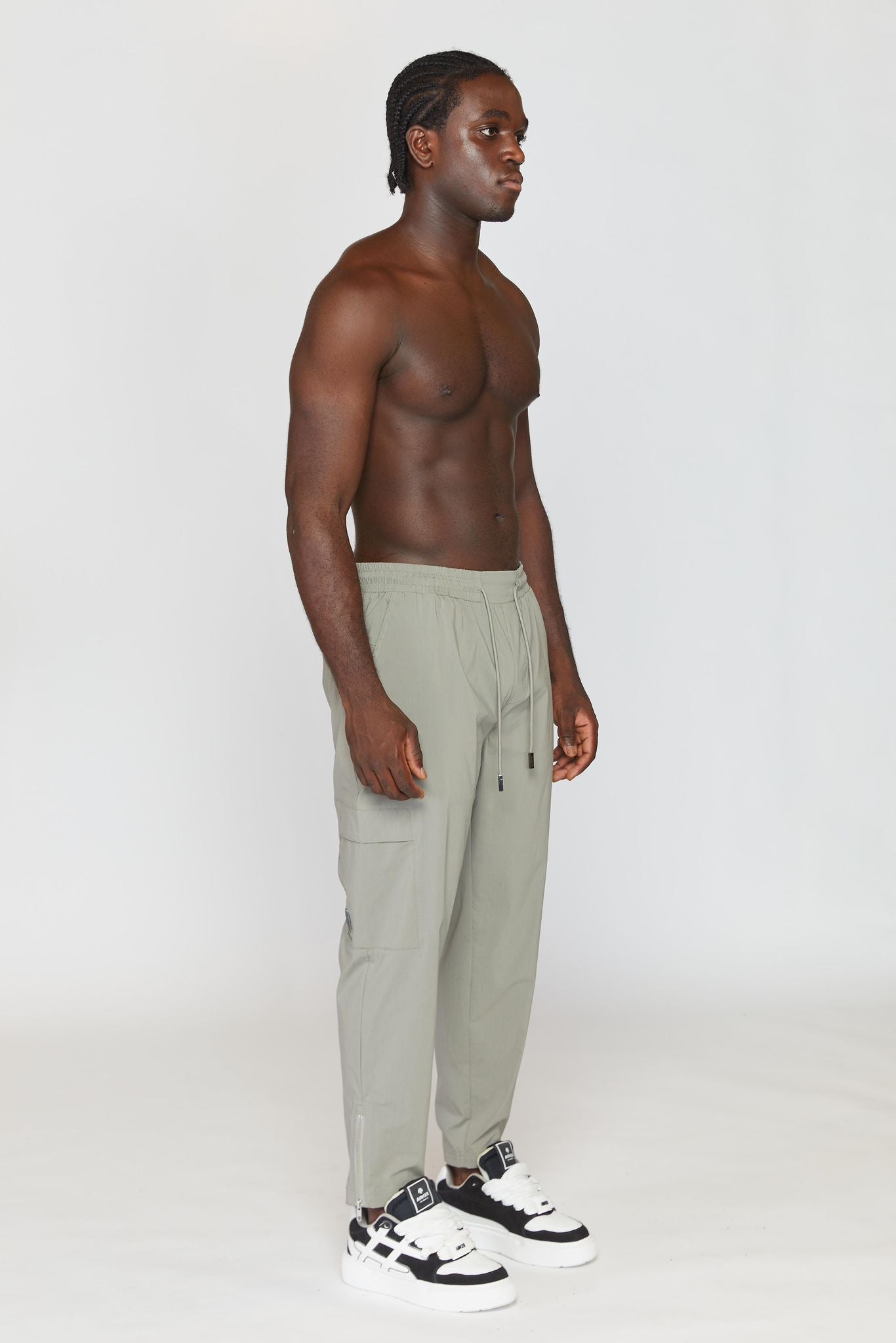 GRAY STRAIGHT ZIPPER PANTS