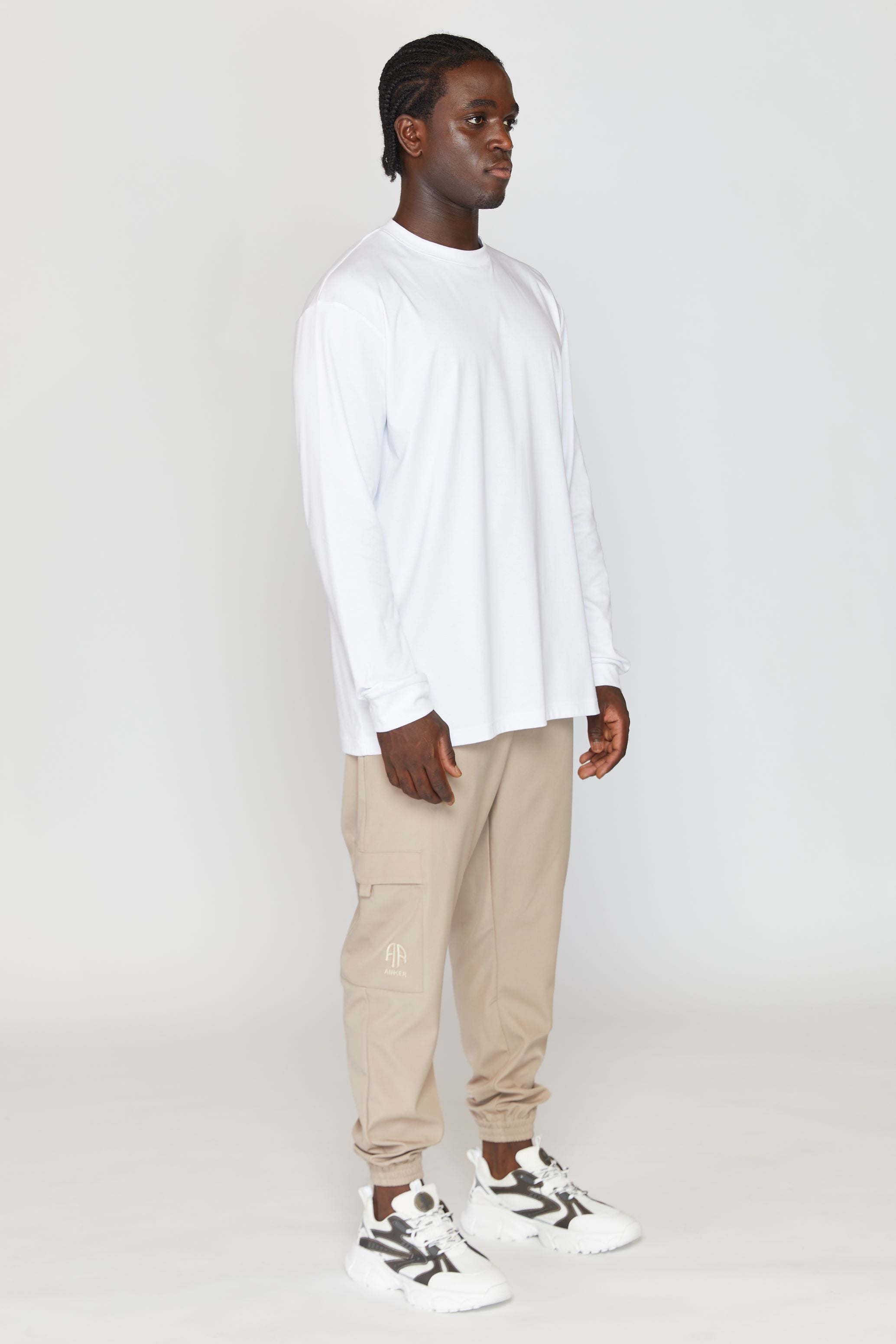 AINKER 005 WHITE LONG T-SHIRT