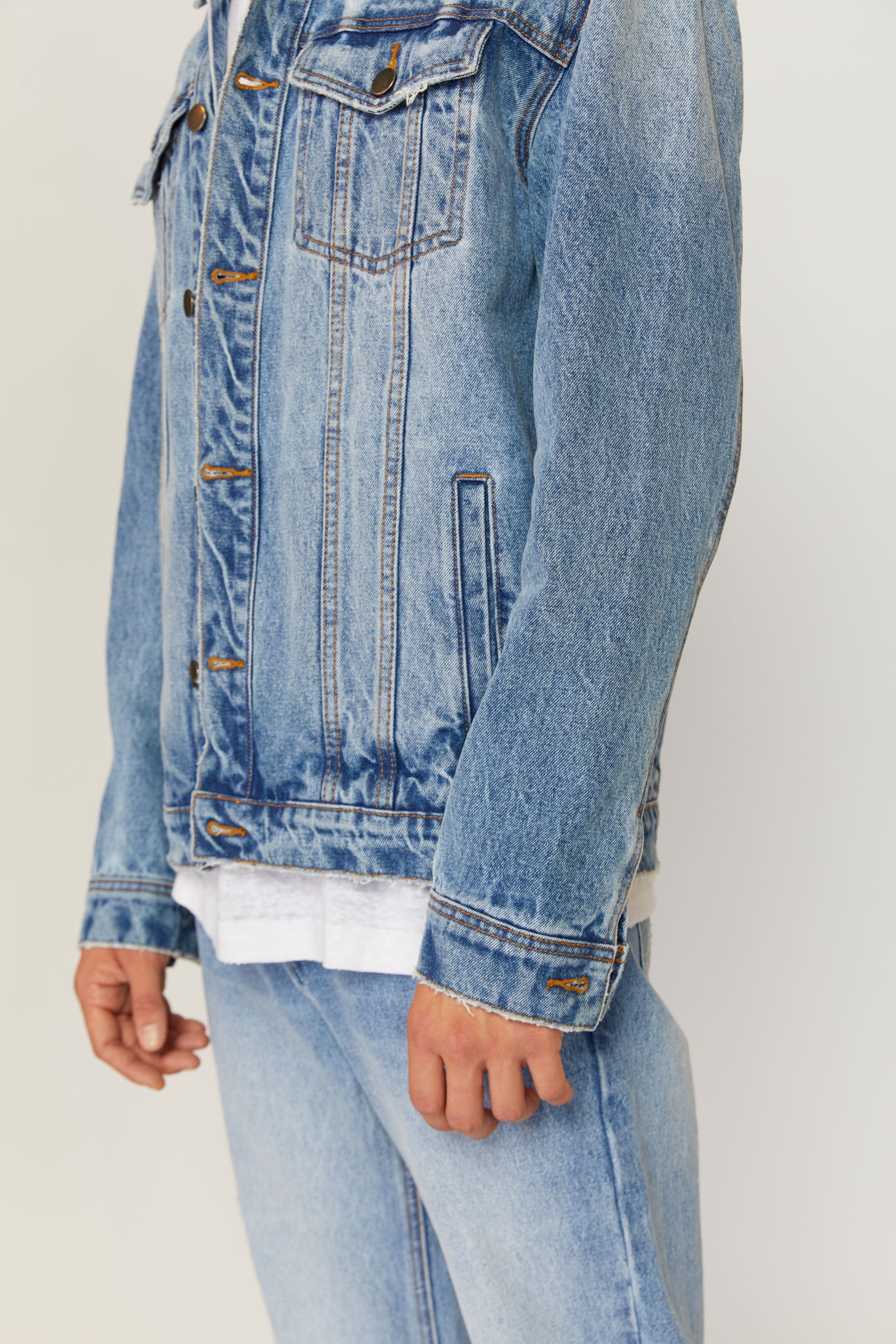 BLUE JEANS JACKET